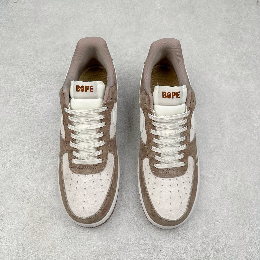 图片[2]-NK Air Force 1´07 Low 空军一号低帮百搭休闲运动板鞋 KK1988-035 柔软、弹性十足的缓震性能和出色的中底设计 横跨复古与现代的外型结合 造就出风靡全球 三十多年的Force 1 直到今天还深受青睐 尺码：36 36.5 37.5 38 38.5 39 40 40.5 41 42 42.5 43 44 44.5 45-选品中心