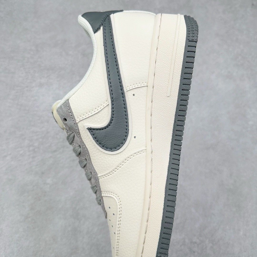 图片[7]-NK Air Force 1´07 Low 空军一号低帮百搭休闲运动板鞋 XZ6188-191 柔软、弹性十足的缓震性能和出色的中底设计 横跨复古与现代的外型结合 造就出风靡全球 三十多年的Force 1 直到今天还深受青睐 尺码：36 36.5 37.5 38 38.5 39 40 40.5 41 42 42.5 43 44 44.5 45-选品中心