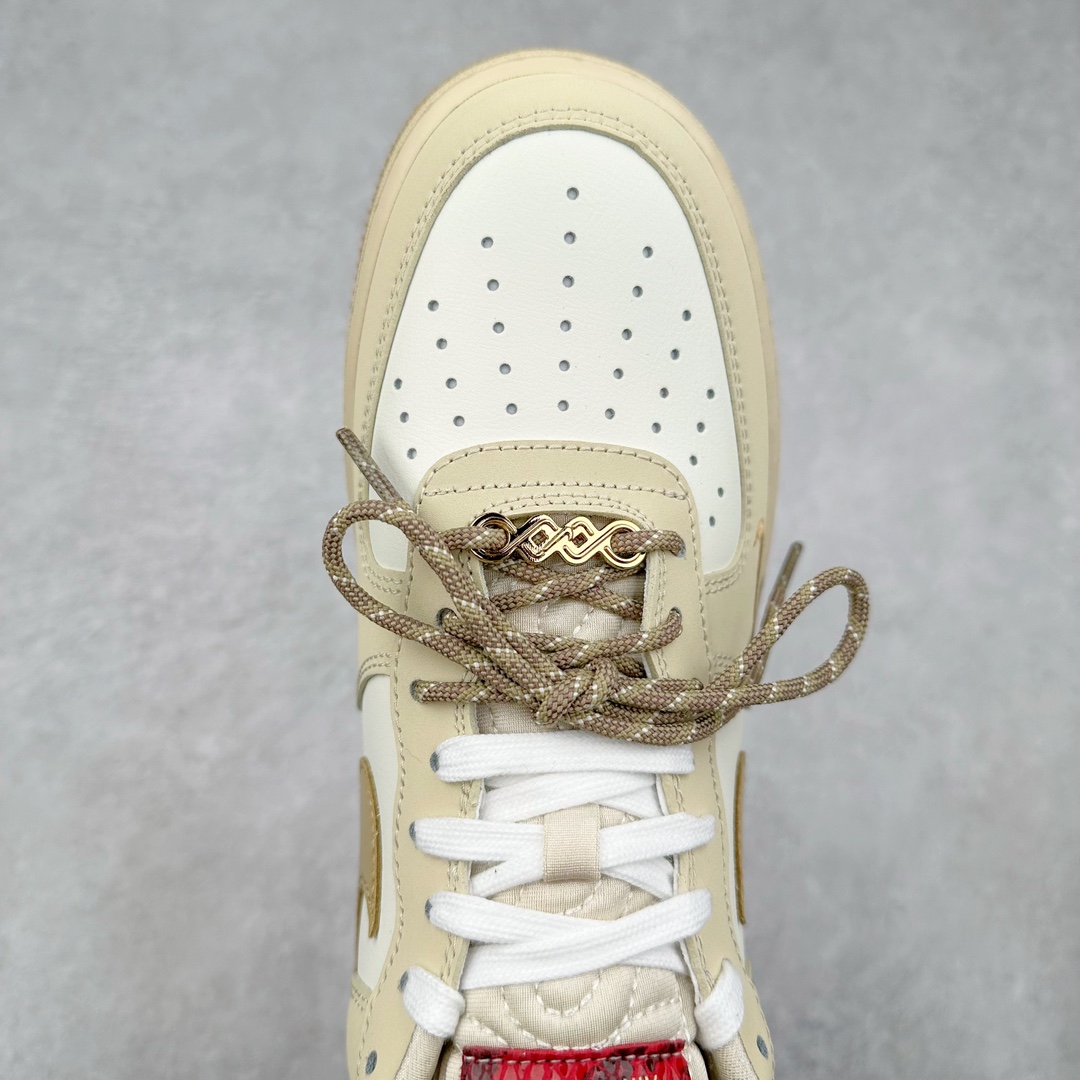 图片[4]-NK Air Force 1´07 Low 空军一号低帮百搭休闲运动板鞋 HV5990-172 柔软、弹性十足的缓震性能和出色的中底设计 横跨复古与现代的外型结合 造就出风靡全球 三十多年的Force 1 直到今天还深受青睐 尺码：36 36.5 37.5 38 38.5 39 40 40.5 41 42 42.5 43 44 44.5 45-选品中心