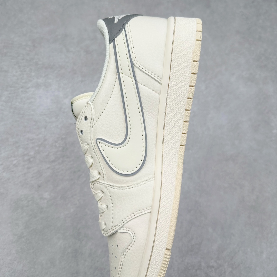 图片[7]-Air Jordan AJ1 Low 低帮系列定制配色LJ5188-012 原厂内置气垫魔块 A模大底 头层小牛皮 鞋舌AJ原厂专用牛津布+AJ专用反口珍珠布+原厂无杂质高弹内里海棉+特殊封边弹力鞋带 尺码：36 36.5 37.5 38 38.5 39 40 40.5 41 42 42.5 43 44 44.5 45 46-选品中心