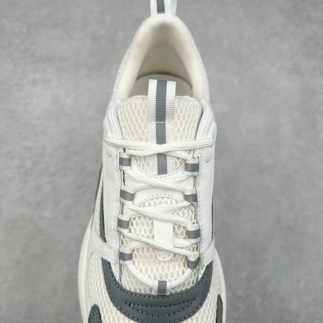 图片[5]-Dior迪奥 Homme B22 Trainer Sneaker 系列复古厚底老爹风休闲运动慢跑鞋 配置专柜购物袋及配件(配置抗压快递外包牛皮纸壳 采用光滑牛皮革组合网织布面材质 正确吸汗网布贴合海玻璃CD压纹鞋垫独家开发TPU弹力中底组合TR光泽耐韧锯齿橡胶大底 这款单品从复古慢跑鞋汲取灵感 采用厚实的低帮设计 精选牛皮与网眼织物拼接鞋面 搭配黑白相间的刻花橡胶鞋底 侧面带有浮雕“CD”标志装饰 尺码：38 39 40 41 42 43 44 45 46-选品中心