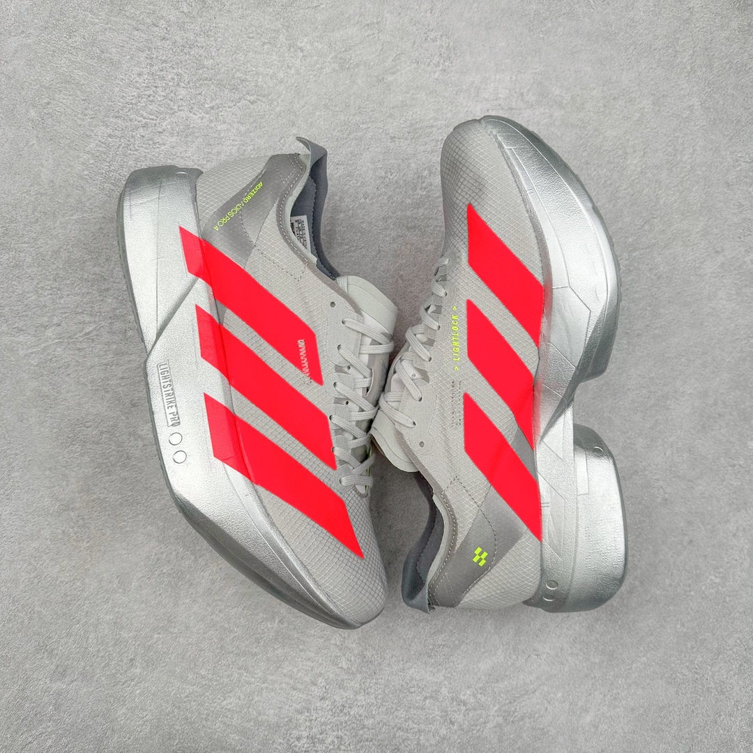 图片[3]-AD Adizero Eva SL M 零度进化版系列低帮轻便透气竞速休闲运动慢跑鞋 JR6372 相信大家对去年 adidas 横空出世的「顶级超跑」adiZero Adios Pro EVO 1 记忆犹新！不仅登顶阿迪史上最轻跑鞋宝座，更在接下来的全球马拉松赛事中，持续书写着惊人成绩，被网友戏称新一代「阿迪神鞋」全网刷屏！极简设计语言与强烈速度感和存在感的鞋侧三线，让人过目不忘，特别种草！其中定位于中长跑训练的 adidas Adizero Evo SL，整体外观造型与 adiZero Adios Pro EVO 1 非常相似。中底配置方面搭载全掌 Lightstrike Pro，鞋面采用透气网面示人，契合日常训练鞋的定位，更加耐用。外底给到了马牌橡胶，及类似上代竞速旗舰 adidas Adizero Adios Pro 3 区域分布。整体看下来无论是外观的鲜明辨识度，还是配置的扎实程度都很顶。尺码：36 36⅔ 37⅓ 38 38⅔ 39⅓ 40 40⅔ 41⅓ 42 42⅔ 43⅓ 44 45-选品中心