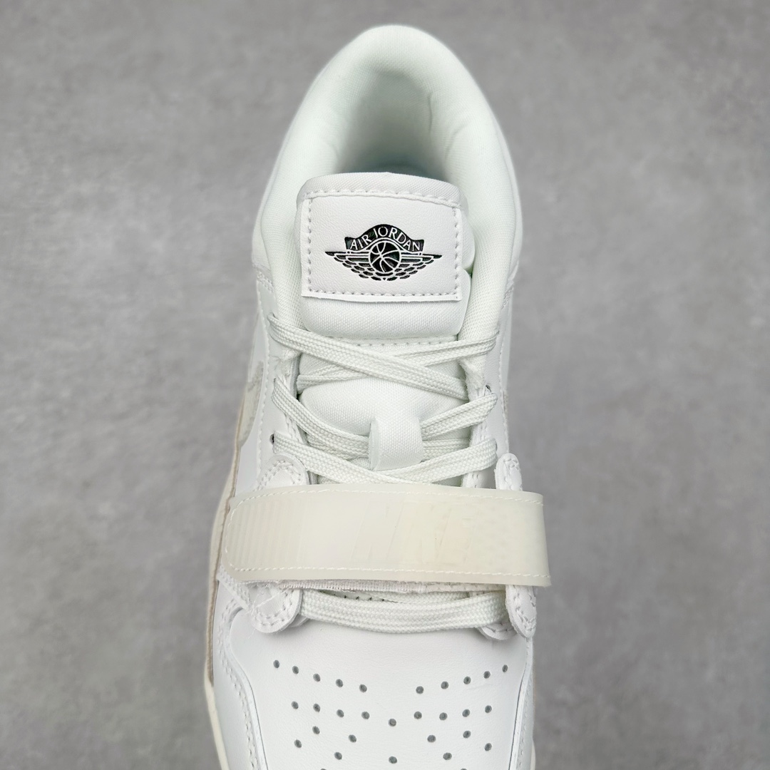 图片[5]-Air Jordan Legacy AJ312 低帮 HF3182-100 鞋身采用了皮革材质打造 横跨鞋面的魔术贴十分吸睛 侧面的Swoosh Logo的一部分被鞋面遮挡了一部分 颇具玩味 魔术贴上标有NK标识 而鞋舌上是Jordan的经典飞翼Logo 后跟和鞋底均采用了Air Jordan 3 的设计 后跟上同样也使用了经典的爆裂纹图案 尺码：36 36.5 37.5 38 38.5 39 40 40.5 41 42 42.5 43 44 44.5 45 46 47.5-选品中心