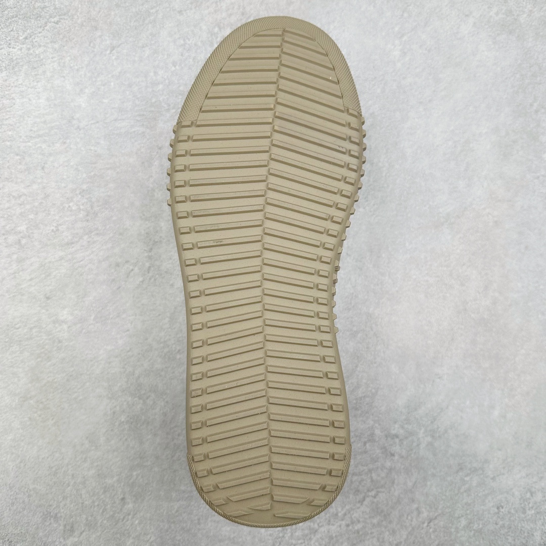 图片[9]-Ecco爱步男鞋中高帮热门款 厚底增高潮酷板鞋 街头时尚 休闲百搭 意趣出街 玩转城市 臻选牛皮鞋面，轻盈柔韧 具有良好的透气性 简约系带设计，可自由调节松紧，方便快捷 时尚随搭 PU中底，橡胶大底，抓地力强 具有良好的耐磨性 贴合脚型 赋予双脚舒适轻盈之感，摆脱笨重感 顺应复古风格热潮 多元色彩碰撞 辅以经典板鞋鞋型 搭配出色 潮流一步到位 尺码：38 39 40 41 42 43 44（皮鞋码）-选品中心