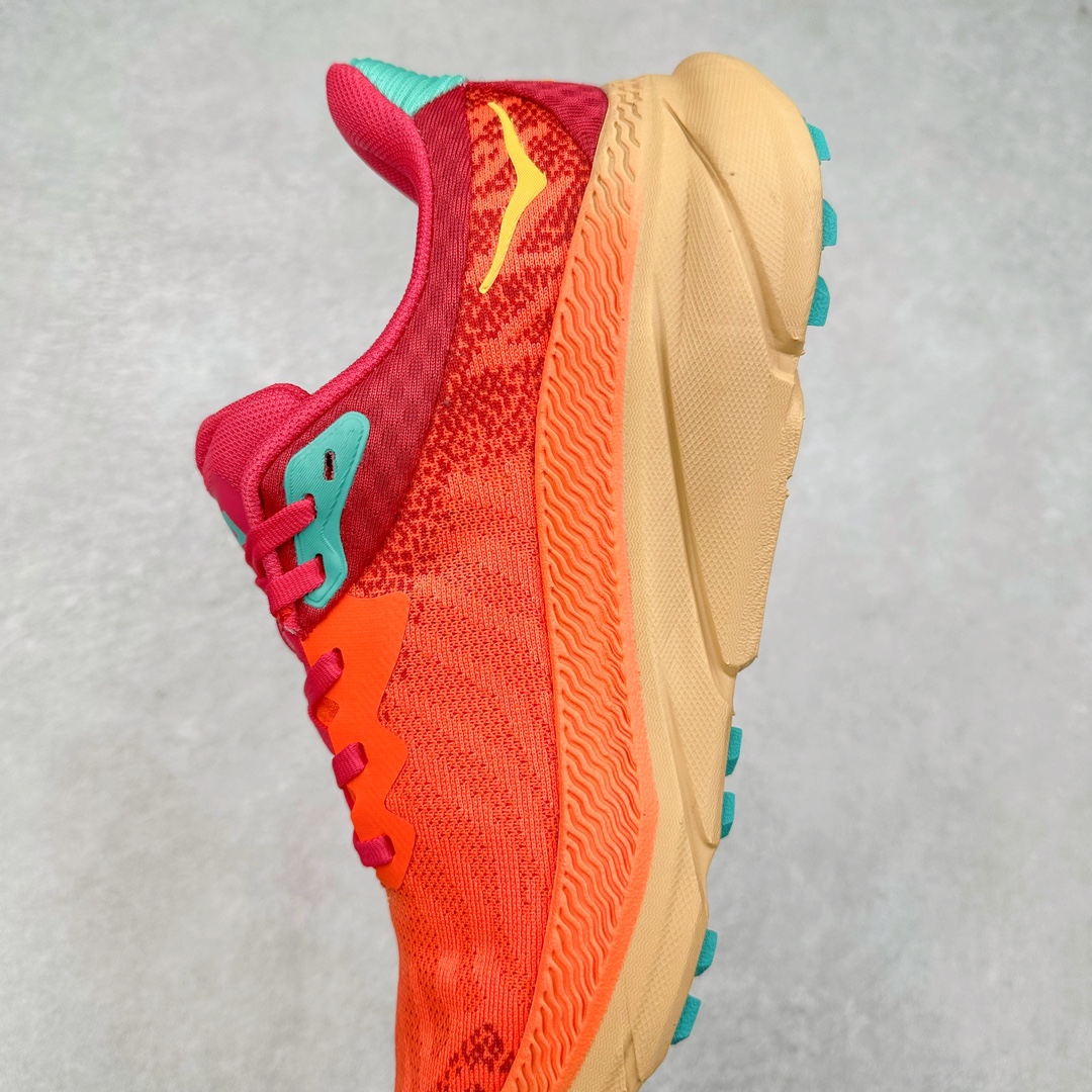 图片[7]-＃特价福利 HOKA ONE ONE Challenger ATR 7 挑战者七代轻便耐磨防滑跑步鞋 新一代Challenger泡棉中底减重10% 增加3mm强化缓震、打造Q弹脚感 后跟采用延伸设计 加强跟腱保护、便于穿脱 搭配环保工程网布增加透气、短靴细节防止碎石进入 重新设计的大底以轮胎刻纹为灵感 以更密集的全大底水波刻纹 搭配加大面积的高耐磨橡胶与4mm大刻纹设计 增加整体抓地力与稳定性 尺码：36 36.5 37.5 38 38.5 39 40 40.5 41 42 42.5 43 44 44.5 45-选品中心