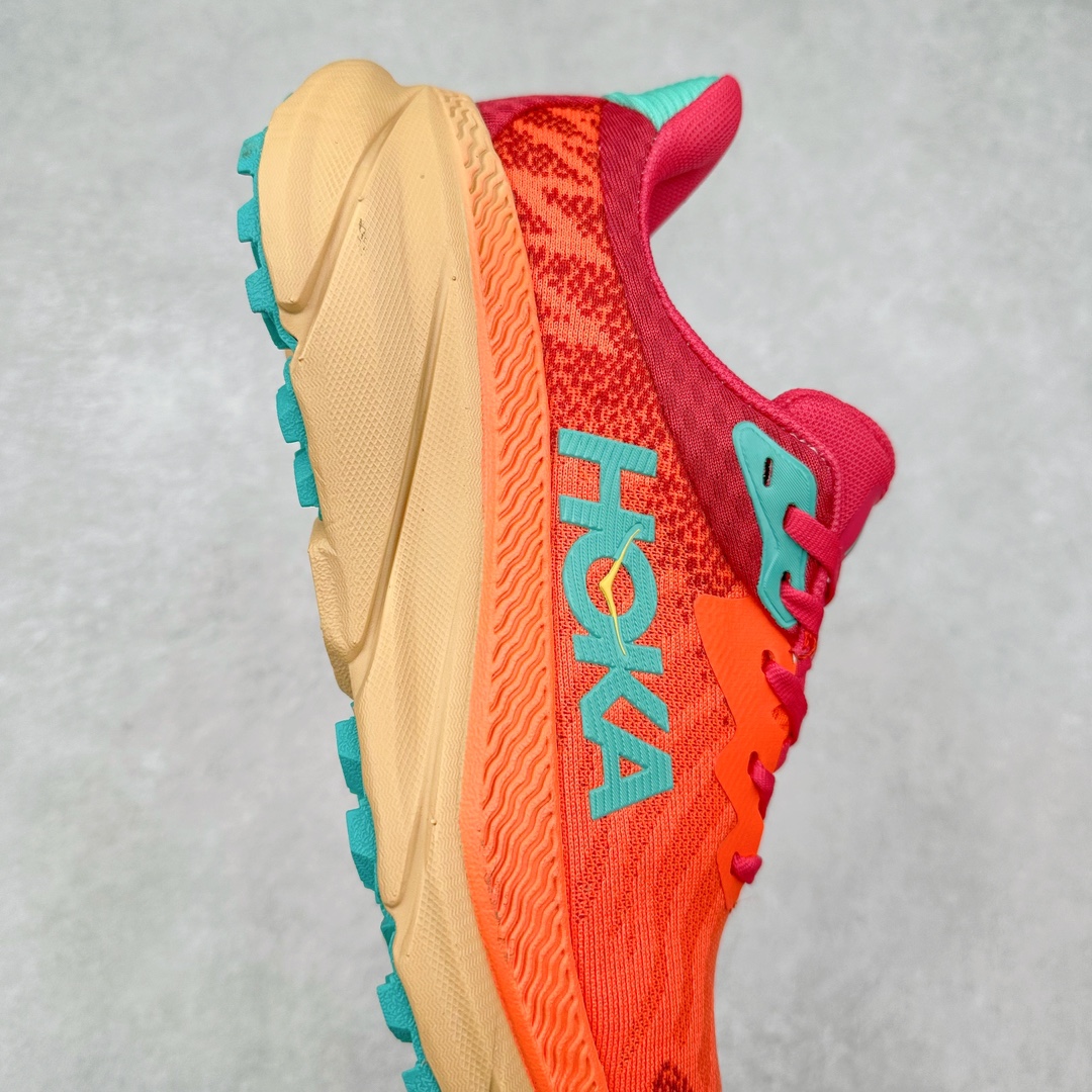 图片[6]-＃特价福利 HOKA ONE ONE Challenger ATR 7 挑战者七代轻便耐磨防滑跑步鞋 新一代Challenger泡棉中底减重10% 增加3mm强化缓震、打造Q弹脚感 后跟采用延伸设计 加强跟腱保护、便于穿脱 搭配环保工程网布增加透气、短靴细节防止碎石进入 重新设计的大底以轮胎刻纹为灵感 以更密集的全大底水波刻纹 搭配加大面积的高耐磨橡胶与4mm大刻纹设计 增加整体抓地力与稳定性 尺码：36 36.5 37.5 38 38.5 39 40 40.5 41 42 42.5 43 44 44.5 45-选品中心
