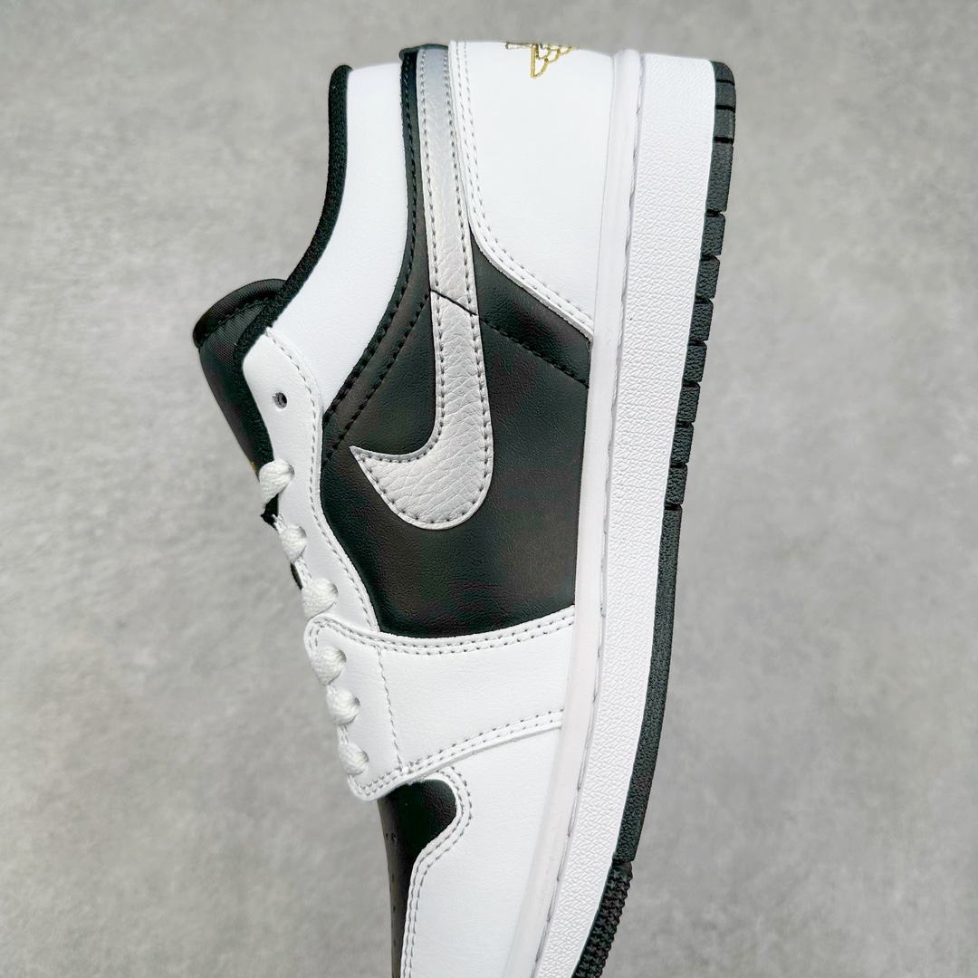 图片[7]-＃K版 Air Jordan AJ1 Low 低帮 黑白熊猫 553558-172 全新流水线出品 DT版本唯一平替选择 市场第二梯队最强版 全部原鞋开发 原楦原纸板开发 全鞋电脑针车 原厂内置全掌气垫 原盒内在原标 唯一Zp原版鞋带绑法 免检产品 全新2022版型 全头层皮料 完美零毛边处理 原厂配置全掌气垫 价格定位良心 几十个配色陆续出货 尺码：36 36.5 37.5 38 38.5 39 40 40.5 41 42 42.5 43 44 44.5 45 46 47.5-选品中心