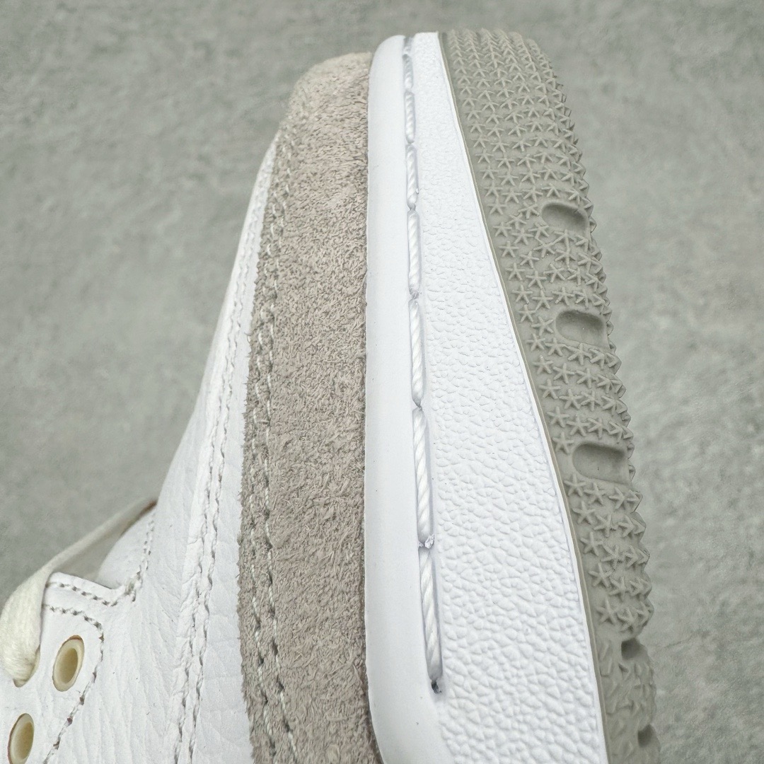 图片[14]-＃Lw纯原 A Ma Maniére x Air Jordan AJ3 Retro AMM联名白紫灰 DH3434-110 圈内最强三代系列 匠心打造 开发时长超过半年 目前可过各类鉴定或无法鉴定 裸鞋随便操作 全套原纸板楦头开发 原厂大底磨具加持立体防滑纹理 原装可视Air Sole气垫 原汁原味最完美的三代版型 唯一正确鞋头趴度弧度高度鞋身腰线 原厂TPU彩虹扎染后跟饰片 正确内里反口里网布 皮料菱角分明不变形无多余毛边 广东原厂zp同批次手工大底描漆拉丝 市场唯一原厂鞋扣模具 原厂织唛标 原厂飞人电绣工艺 尾指中部跳三针 独家绑鞋带手法 印刷中底布 四线拉帮 米色美纹纸贴合固定 进口港宝加持 后跟自然饱满 全鞋荧光划线卡点 追求极致完美 每一双都是工艺品 多重QC质检 超越公司货的品控标准 实实在在的免检产品 尺码：36 36.5 37.5 38 38.5 39 40 40.5 41 42 42.5 43 44 44.5 45 45.5 46 47.5 48.5-选品中心