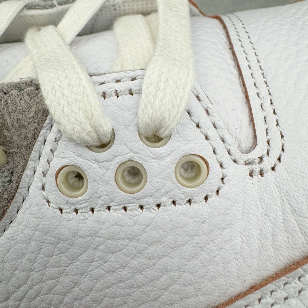 图片[12]-＃Lw纯原 A Ma Maniére x Air Jordan AJ3 Retro AMM联名白紫灰 DH3434-110 圈内最强三代系列 匠心打造 开发时长超过半年 目前可过各类鉴定或无法鉴定 裸鞋随便操作 全套原纸板楦头开发 原厂大底磨具加持立体防滑纹理 原装可视Air Sole气垫 原汁原味最完美的三代版型 唯一正确鞋头趴度弧度高度鞋身腰线 原厂TPU彩虹扎染后跟饰片 正确内里反口里网布 皮料菱角分明不变形无多余毛边 广东原厂zp同批次手工大底描漆拉丝 市场唯一原厂鞋扣模具 原厂织唛标 原厂飞人电绣工艺 尾指中部跳三针 独家绑鞋带手法 印刷中底布 四线拉帮 米色美纹纸贴合固定 进口港宝加持 后跟自然饱满 全鞋荧光划线卡点 追求极致完美 每一双都是工艺品 多重QC质检 超越公司货的品控标准 实实在在的免检产品 尺码：36 36.5 37.5 38 38.5 39 40 40.5 41 42 42.5 43 44 44.5 45 45.5 46 47.5 48.5-选品中心