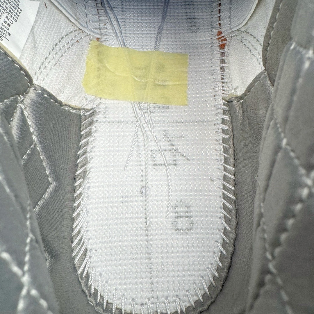 图片[20]-＃Lw纯原 A Ma Maniére x Air Jordan AJ3 Retro AMM联名白紫灰 DH3434-110 圈内最强三代系列 匠心打造 开发时长超过半年 目前可过各类鉴定或无法鉴定 裸鞋随便操作 全套原纸板楦头开发 原厂大底磨具加持立体防滑纹理 原装可视Air Sole气垫 原汁原味最完美的三代版型 唯一正确鞋头趴度弧度高度鞋身腰线 原厂TPU彩虹扎染后跟饰片 正确内里反口里网布 皮料菱角分明不变形无多余毛边 广东原厂zp同批次手工大底描漆拉丝 市场唯一原厂鞋扣模具 原厂织唛标 原厂飞人电绣工艺 尾指中部跳三针 独家绑鞋带手法 印刷中底布 四线拉帮 米色美纹纸贴合固定 进口港宝加持 后跟自然饱满 全鞋荧光划线卡点 追求极致完美 每一双都是工艺品 多重QC质检 超越公司货的品控标准 实实在在的免检产品 尺码：36 36.5 37.5 38 38.5 39 40 40.5 41 42 42.5 43 44 44.5 45 45.5 46 47.5 48.5-选品中心