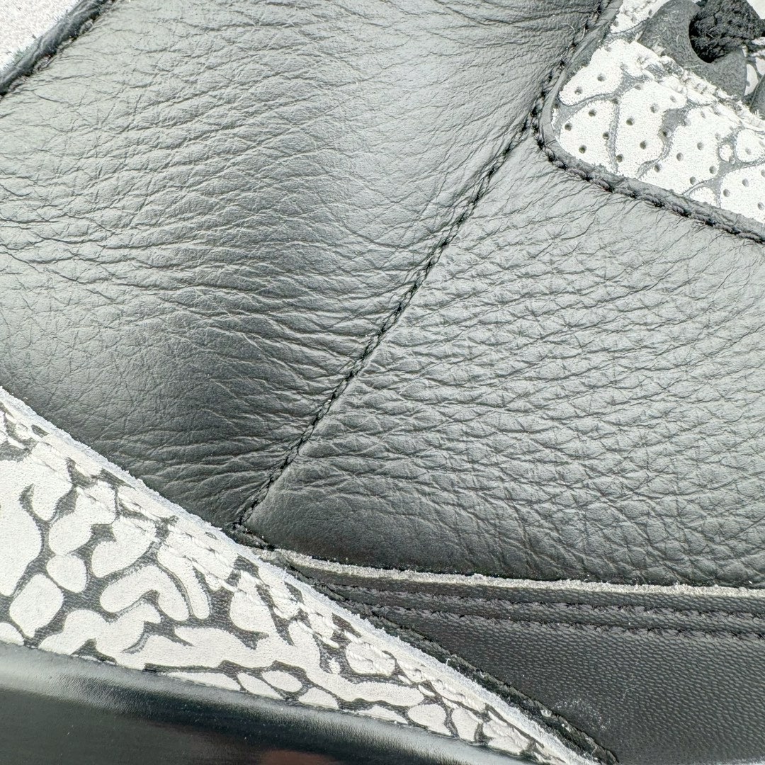 图片[14]-＃Lw纯原 Air Jordan AJ3 Retro 黑蒂芙尼绿 CT8532-031 圈内最强三代系列 匠心打造 开发时长超过半年 目前可过各类鉴定或无法鉴定 裸鞋随便操作 全套原纸板楦头开发 原厂大底磨具加持立体防滑纹理 原装可视Air Sole气垫 原汁原味最完美的三代版型 唯一正确鞋头趴度弧度高度鞋身腰线 原厂TPU彩虹扎染后跟饰片 正确内里反口里网布 皮料菱角分明不变形无多余毛边 广东原厂zp同批次手工大底描漆拉丝 市场唯一原厂鞋扣模具 原厂织唛标 原厂飞人电绣工艺 尾指中部跳三针 独家绑鞋带手法 印刷中底布 四线拉帮 米色美纹纸贴合固定 进口港宝加持 后跟自然饱满 全鞋荧光划线卡点 追求极致完美 每一双都是工艺品 多重QC质检 超越公司货的品控标准 实实在在的免检产品 尺码：36 36.5 37.5 38 38.5 39 40 40.5 41 42 42.5 43 44 44.5 45 45.5 46 47.5 48.5-选品中心