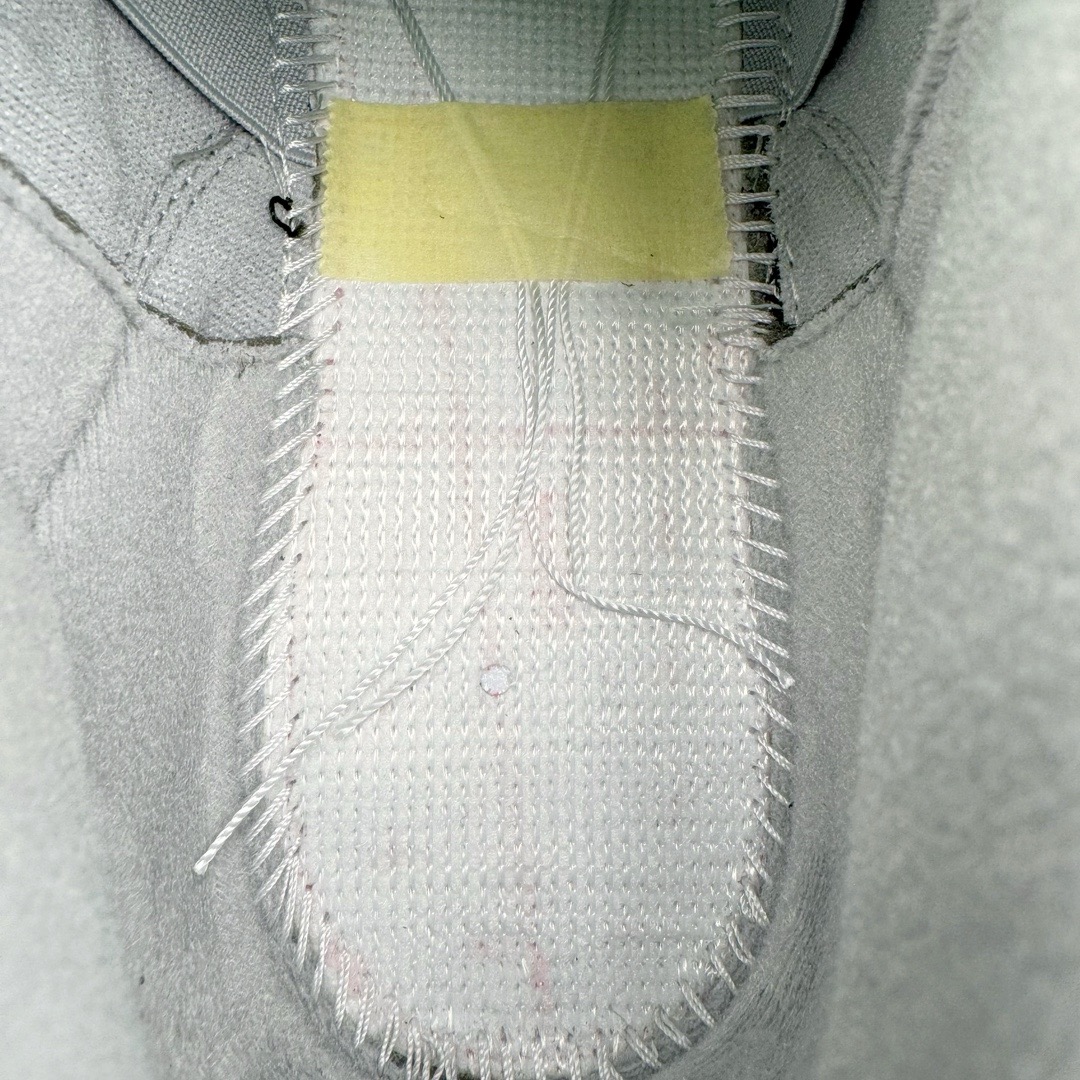 图片[10]-＃Lw纯原 Air Jordan AJ3 Retro 黑蒂芙尼绿 CT8532-031 圈内最强三代系列 匠心打造 开发时长超过半年 目前可过各类鉴定或无法鉴定 裸鞋随便操作 全套原纸板楦头开发 原厂大底磨具加持立体防滑纹理 原装可视Air Sole气垫 原汁原味最完美的三代版型 唯一正确鞋头趴度弧度高度鞋身腰线 原厂TPU彩虹扎染后跟饰片 正确内里反口里网布 皮料菱角分明不变形无多余毛边 广东原厂zp同批次手工大底描漆拉丝 市场唯一原厂鞋扣模具 原厂织唛标 原厂飞人电绣工艺 尾指中部跳三针 独家绑鞋带手法 印刷中底布 四线拉帮 米色美纹纸贴合固定 进口港宝加持 后跟自然饱满 全鞋荧光划线卡点 追求极致完美 每一双都是工艺品 多重QC质检 超越公司货的品控标准 实实在在的免检产品 尺码：36 36.5 37.5 38 38.5 39 40 40.5 41 42 42.5 43 44 44.5 45 45.5 46 47.5 48.5-选品中心