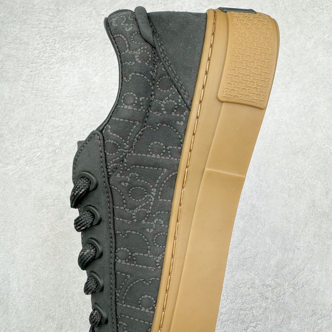 图片[7]-＃纯原 Dior B33 迪奥印花系带时尚运动板鞋网球鞋 全套原厂新版原纸板楦头开发 原厂特供皮料加持 原档数据大底 高频字母排版细节 还原 Zp 高端零售特供批次 2023秋季新品 彰显非凡的精湛工艺 重新诠释经典的网球鞋 时尚的廓形突显厚实感 采用全新的拉绒马海毛针织面料 突显柔软触感与富有层次感的流行色彩 搭配棕色绒面革镶片提升格调 别具一格的加垫鞋舌点缀以压花效果Dior标志 后侧点缀以Dior 30Avenue Montaigne标志 可为各式休闲造型增添时尚气质 尺码：40 41 42 43 44 45 46-选品中心