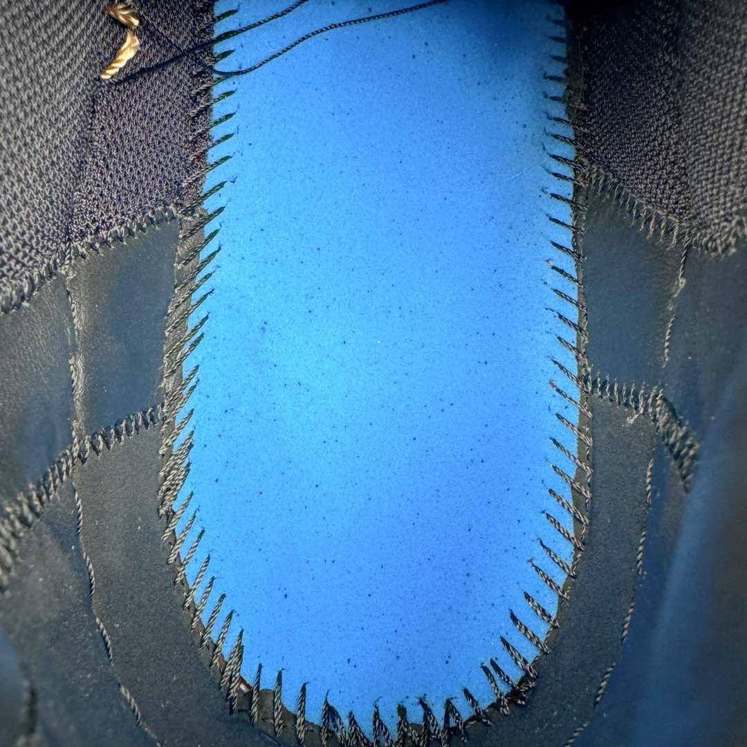 图片[11]-＃纯原 Dior B33 迪奥印花系带时尚运动板鞋网球鞋 全套原厂新版原纸板楦头开发 原厂特供皮料加持 原档数据大底 高频字母排版细节 还原 Zp 高端零售特供批次 2023秋季新品 彰显非凡的精湛工艺 重新诠释经典的网球鞋 时尚的廓形突显厚实感 采用全新的拉绒马海毛针织面料 突显柔软触感与富有层次感的流行色彩 搭配棕色绒面革镶片提升格调 别具一格的加垫鞋舌点缀以压花效果Dior标志 后侧点缀以Dior 30Avenue Montaigne标志 可为各式休闲造型增添时尚气质 尺码：40 41 42 43 44 45 46-选品中心