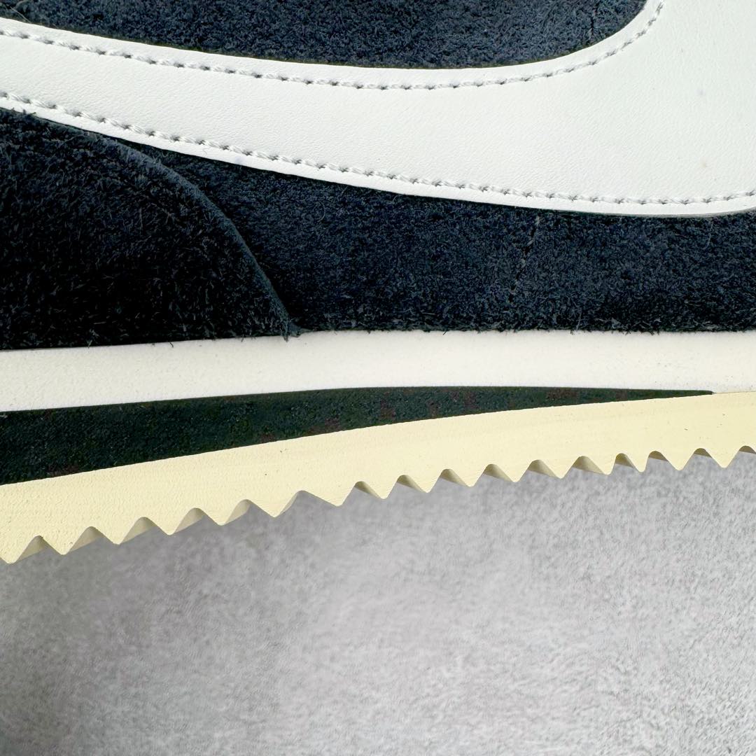 图片[19]-＃JC纯原 NK Classic Cortez Leather 阿甘复古初代皮革慢跑鞋 FZ2530-001 实体平台指令订单 全套原纸板楦头开发 原厂数据大底磨具 一比一鞋头弧度高度鞋身弧度 细节品控鞋型随意对比 正确烫金高频细节 公司级标准检验QC 区分市面一切版本 完美复刻阿甘复古鞋型 尺码：35.5 36 36.5 37.5 38 38.5 39 40 40.5 41 42 42.5 43 44 45-选品中心