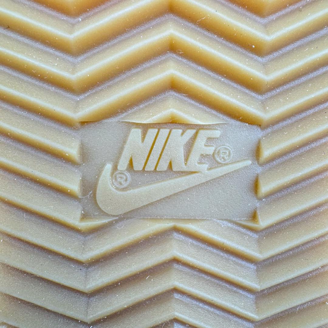 图片[20]-＃JC纯原 NK Classic Cortez Leather 阿甘复古初代皮革慢跑鞋 FQ8108-110 实体平台指令订单 全套原纸板楦头开发 原厂数据大底磨具 一比一鞋头弧度高度鞋身弧度 细节品控鞋型随意对比 正确烫金高频细节 公司级标准检验QC 区分市面一切版本 完美复刻阿甘复古鞋型 尺码：35.5 36 36.5 37.5 38 38.5 39 40 40.5 41 42 42.5 43 44 45-选品中心