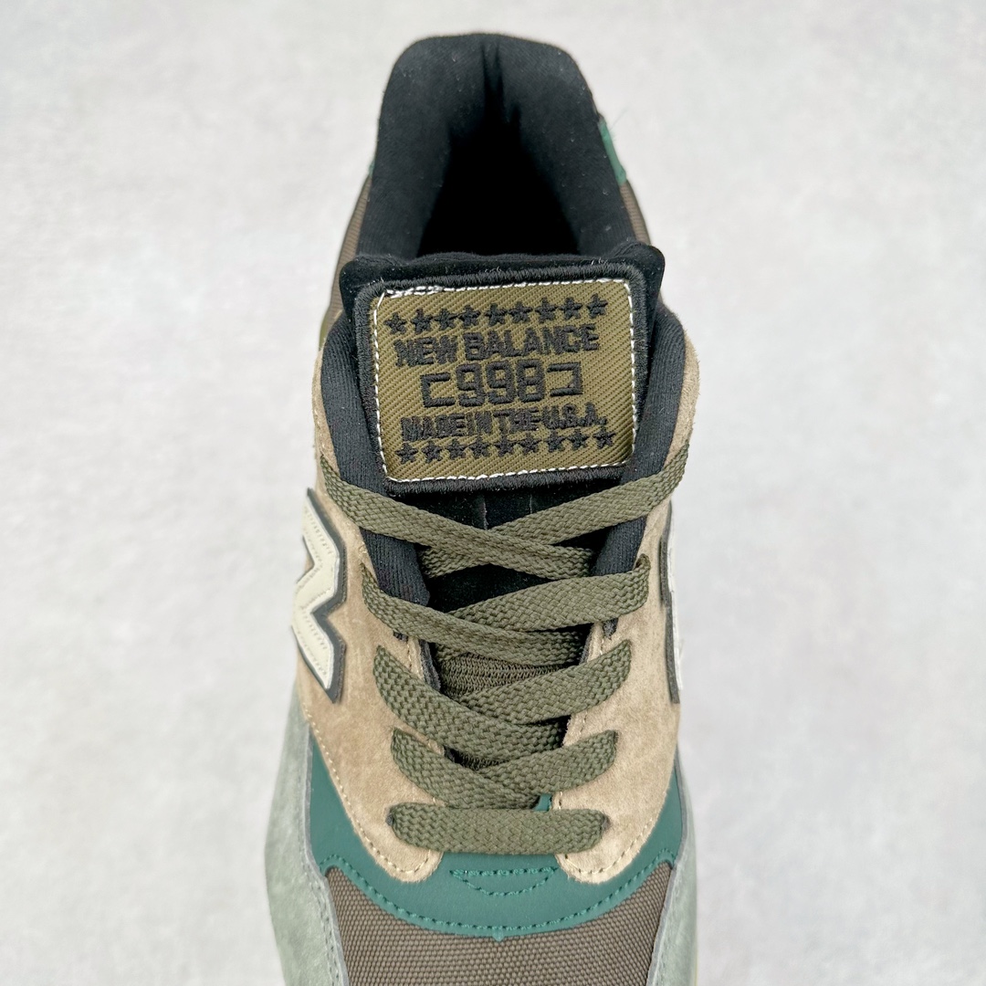 图片[5]-New Balance M998 Made in USA NB新百伦高端美产血统系列经典复古休闲运动慢跑鞋 NB998 诞生于 1993 年，作为第一双使用 ABZORB 缓冲材料的鞋款，一经发售就受到大量消费者的热烈追捧，如今已经成为了历久不衰的经典代表鞋款之一。原楦原数据开发版型 以优质面料制成鞋面结构。鞋面采用经典网眼布材质，辅以绒面革覆盖，带来更加清爽舒适的穿着体验。鞋舌上标记的 \\\”998\\\” 字样增强鞋款辨识度的同时，为鞋款注入更多动人细节。鞋款采用 ABZORB 缓冲材料的中底，通过缓冲和压缩阻力相结合来吸收冲击，稳定性高，不易打滑，助你畅享舒适有型的运动体验。采用猪巴革组合网织鞋面材质 后跟嵌入TPU装饰条稳固 升级原装5层独立私模 尺码：36 36.5 37 38 39.5 40 40.5 41.5 42 42.5 43 44 44.5 45-选品中心