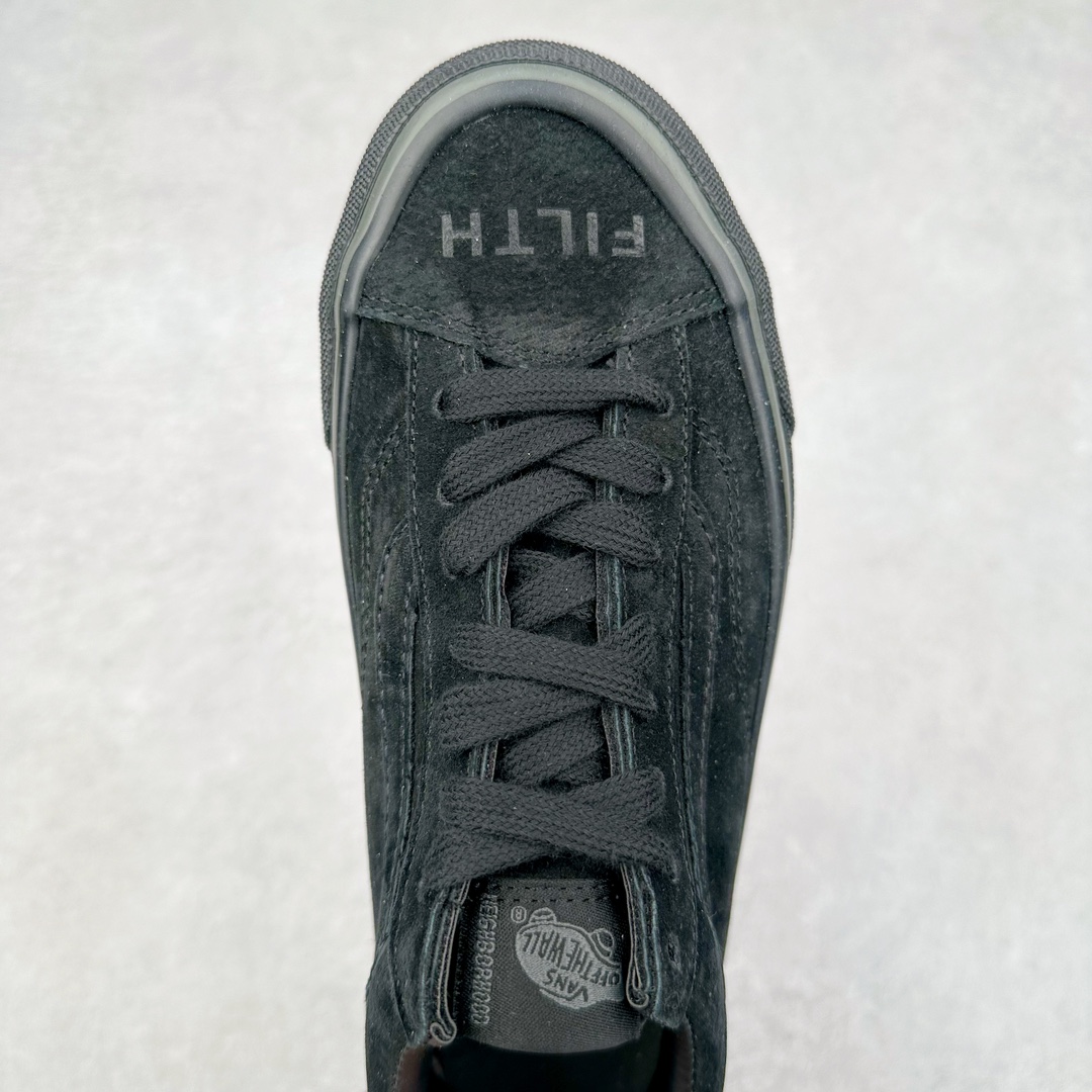 图片[4]-NEIGHBORHOOD® x OTW by Vans OLD联名款 NEIGHBORHOOD® 再度携手 OTW by Vans OLD 发布全新鞋款。OLD SKOOL 36 鞋款为基础，鞋面采用奢华的绒面革面料，鞋头上印有 FILTH 和 FURY 字样，并在在中底侧壁和后鞋跟处分别印有，CRAFT WITH PRIDE TOKYO EST 1994 及 NEIGHBORHOOD CRAFT With PRIDE 字样，整体保持简约高级质感并释出黑色和桦木色调。 尺码：35-44（36.5 38.5 40.5 42.5）-选品中心