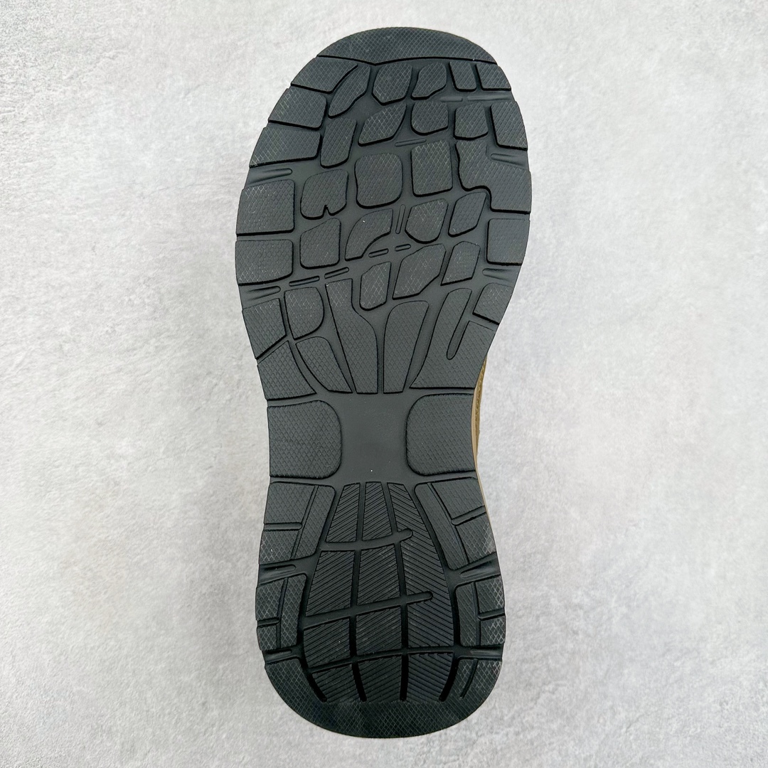 图片[9]-ECCO爱步男鞋 百搭休闲老爹鞋 柔酷8号系列运动鞋 经典和现代工艺品质融合 精选小牛皮面料 舒适柔软细腻 版型楦型上脚非常到位 四季热销款 独有鞋型设计 特有LOGO鞋边走字 新颖时尚有型 北欧风格 舒适休闲 超弹性 耐磨减震 PU+TPU按摩大底 经典潮流 随意搭配！舒适度极高 匠心工艺！尺码：38 39 40 41 42 43 44 （皮鞋码）-选品中心