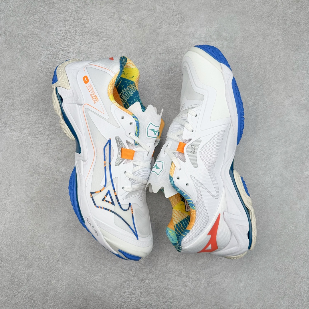 图片[3]-Mizuno Wave Lightning Z8 美津浓舒适百搭减震防滑低帮训练鞋 男女同款 美津浓（Mizuno），是日本美津浓株式会社于1906年创立的运动品牌，经过一个多世纪的不断努力现已成为世界著名的运动器具、服装和鞋类生产商。美津浓力求服务于各类运动项目，并竭力使运动生活更加愉快和振奋。产品种类齐全，覆盖几乎全部主要运动项目，达到30万多个品类。尺码：36 36.5 37.5 38 38.5 39 40 40.5 41 42 42.5 43 44 44.5 45-选品中心