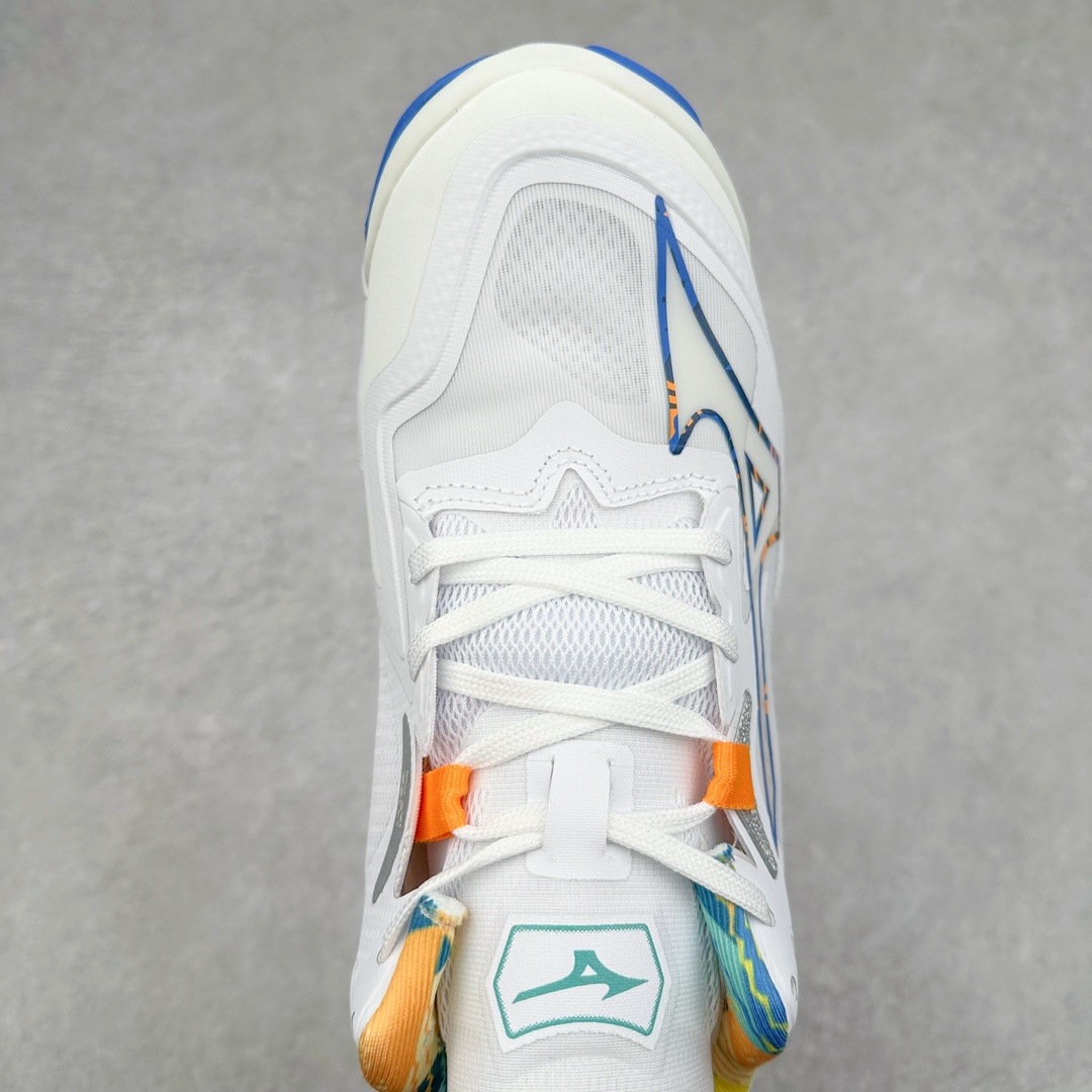 图片[4]-Mizuno Wave Lightning Z8 美津浓舒适百搭减震防滑低帮训练鞋 男女同款 美津浓（Mizuno），是日本美津浓株式会社于1906年创立的运动品牌，经过一个多世纪的不断努力现已成为世界著名的运动器具、服装和鞋类生产商。美津浓力求服务于各类运动项目，并竭力使运动生活更加愉快和振奋。产品种类齐全，覆盖几乎全部主要运动项目，达到30万多个品类。尺码：36 36.5 37.5 38 38.5 39 40 40.5 41 42 42.5 43 44 44.5 45-选品中心