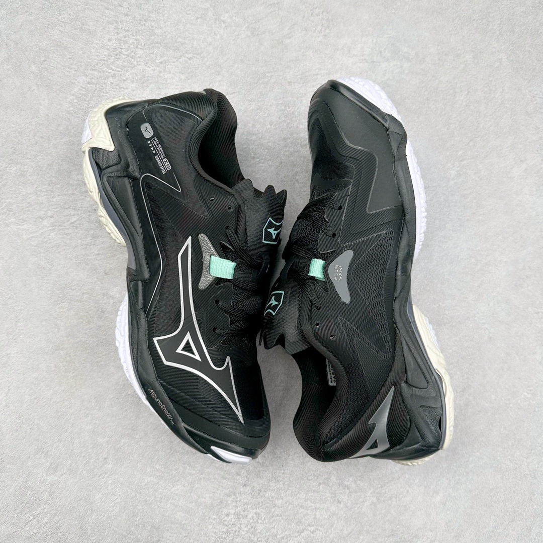 图片[3]-Mizuno Wave Lightning Z8 美津浓舒适百搭减震防滑低帮训练鞋 男女同款 美津浓（Mizuno），是日本美津浓株式会社于1906年创立的运动品牌，经过一个多世纪的不断努力现已成为世界著名的运动器具、服装和鞋类生产商。美津浓力求服务于各类运动项目，并竭力使运动生活更加愉快和振奋。产品种类齐全，覆盖几乎全部主要运动项目，达到30万多个品类。尺码：36 36.5 37.5 38 38.5 39 40 40.5 41 42 42.5 43 44 44.5 45-选品中心