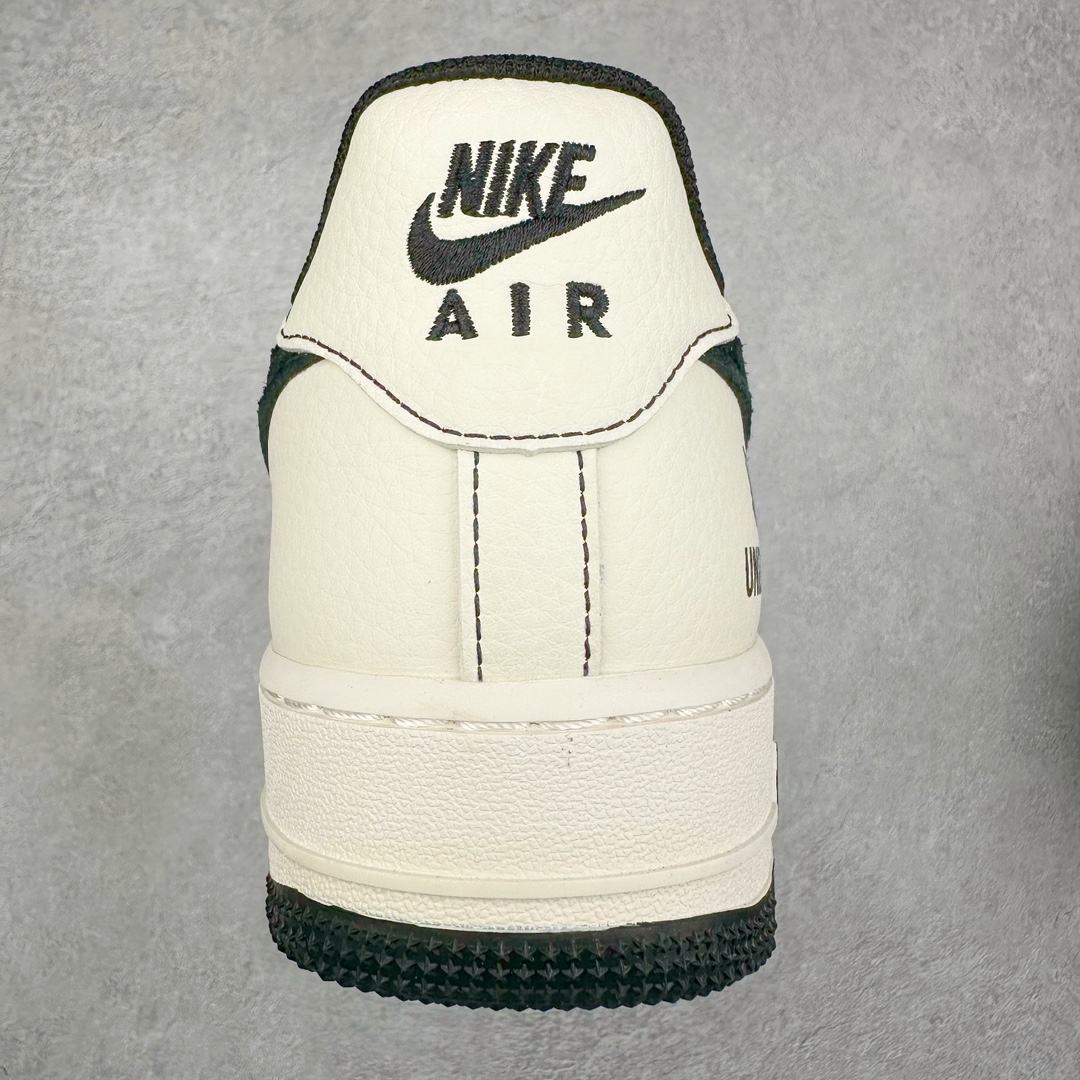 图片[8]-NK Air Force 1´07 Low 空军一号低帮百搭休闲运动板鞋 BB7518-017 柔软、弹性十足的缓震性能和出色的中底设计 横跨复古与现代的外型结合 造就出风靡全球 三十多年的Force 1 直到今天还深受青睐 尺码：36 36.5 37.5 38 38.5 39 40 40.5 41 42 42.5 43 44 44.5 45-选品中心