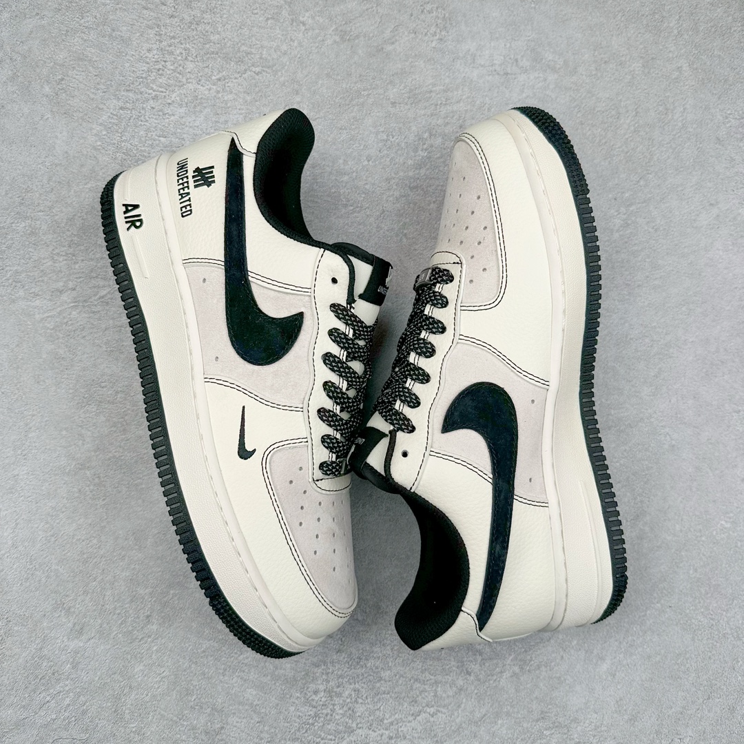 图片[3]-NK Air Force 1´07 Low 空军一号低帮百搭休闲运动板鞋 BB7518-017 柔软、弹性十足的缓震性能和出色的中底设计 横跨复古与现代的外型结合 造就出风靡全球 三十多年的Force 1 直到今天还深受青睐 尺码：36 36.5 37.5 38 38.5 39 40 40.5 41 42 42.5 43 44 44.5 45-选品中心