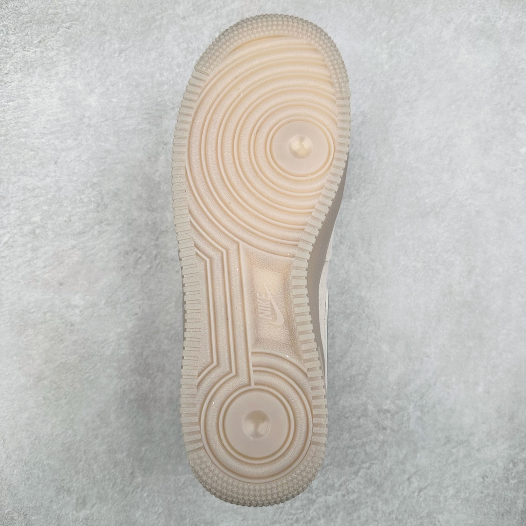 图片[9]-NK Air Force 1 Mid 空军一号中帮高帮百搭休闲运动板鞋 CW2288-668 柔软、弹性十足的缓震性能和出色的中底设计 横跨复古与现代的外型结合 造就出风靡全球三十多年的Force 1 尺码：36 36.5 37.5 38 38.5 39 40 40.5 41 42 42.5 43 44 44.5 45-选品中心