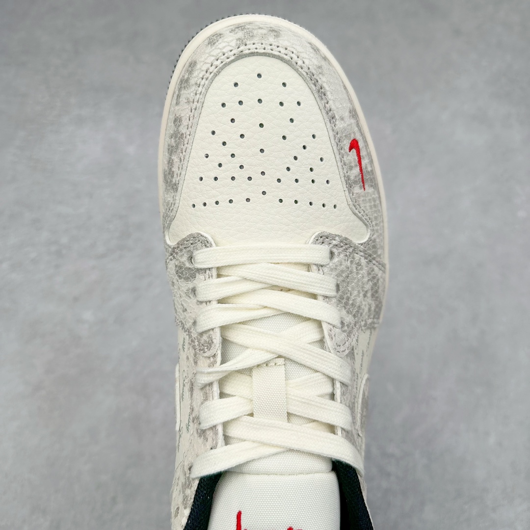 图片[4]-Air Jordan AJ1 Low 低帮系列定制配色FC1688-200 原厂内置气垫魔块 A模大底 头层小牛皮 鞋舌AJ原厂专用牛津布+AJ专用反口珍珠布+原厂无杂质高弹内里海棉+特殊封边弹力鞋带 尺码：36 36.5 37.5 38 38.5 39 40 40.5 41 42 42.5 43 44 44.5 45 46-选品中心