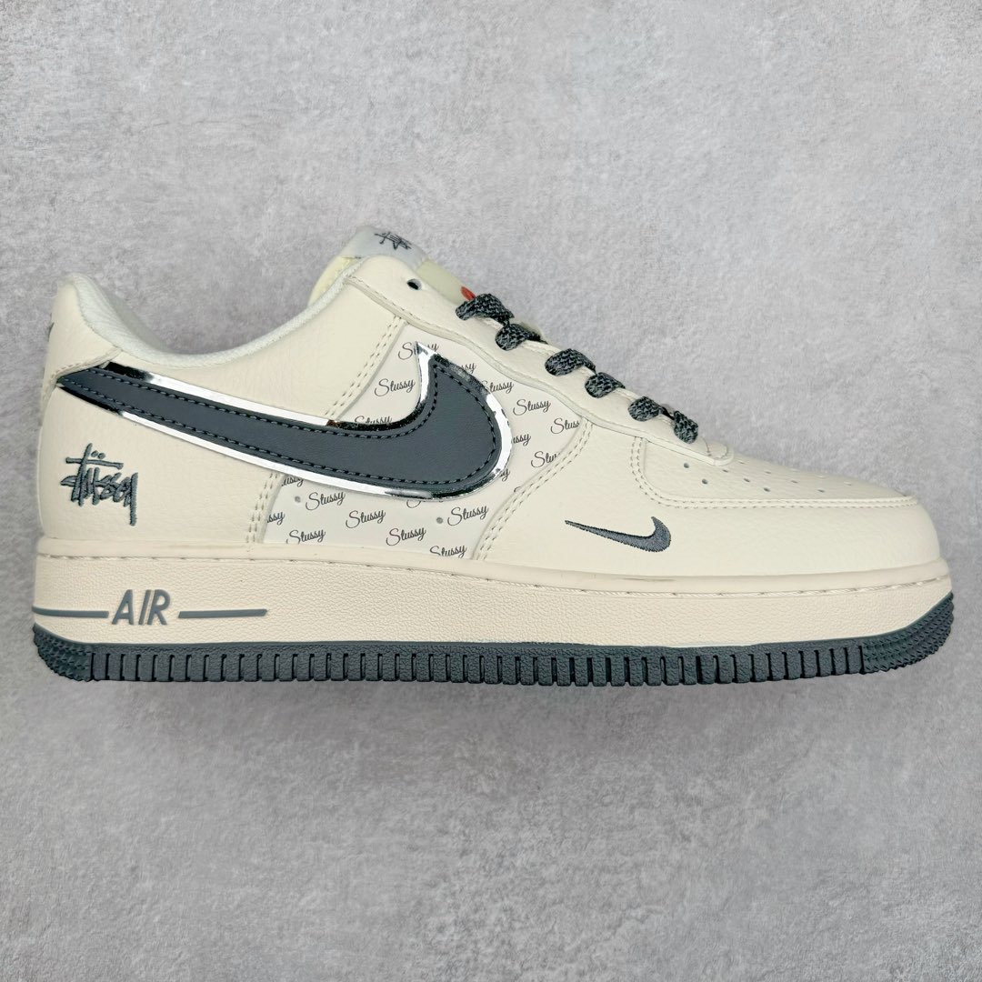 NK Air Force 1´07 Low 空军一号低帮百搭休闲运动板鞋 XZ3328-536 柔软、弹性十足的缓震性能和出色的中底设计 横跨复古与现代的外型结合 造就出风靡全球 三十多年的Force 1 直到今天还深受青睐 尺码:36 36.5 37.5 38 38.5 39 40 40.5 41 42 42.5 43 44 44.5 45-选品中心