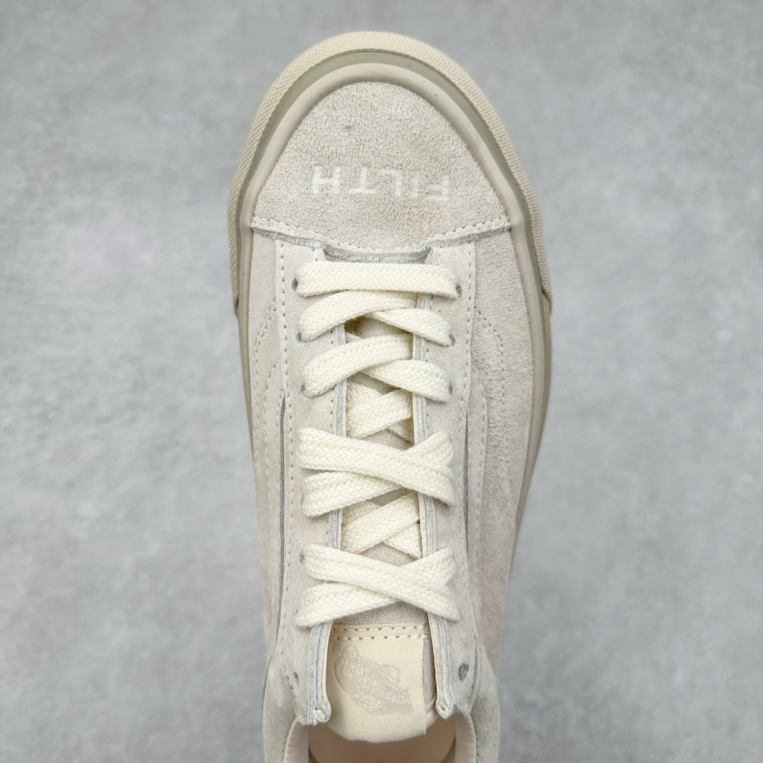 图片[4]-NEIGHBORHOOD® x OTW by Vans OLD联名款 NEIGHBORHOOD® 再度携手 OTW by Vans OLD 发布全新鞋款。OLD SKOOL 36 鞋款为基础，鞋面采用奢华的绒面革面料，鞋头上印有 FILTH 和 FURY 字样，并在在中底侧壁和后鞋跟处分别印有，CRAFT WITH PRIDE TOKYO EST 1994 及 NEIGHBORHOOD CRAFT With PRIDE 字样，整体保持简约高级质感并释出黑色和桦木色调。 尺码：35-44（36.5 38.5 40.5 42.5）-选品中心