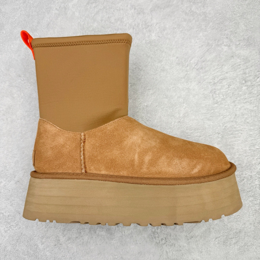 图片[8]-＃桑坡UGG盲盒福利 UGG 经典秋冬羊皮毛一体雪地靴 白菜价亏本清仓套现转新款 机不可失 好好把握 随机一双 只选尺码 商品款式均为上架顶级款式 保证稳赚不赔 无通货 无烂货 会有轻微瑕疵的情况 友情提醒 买到是亏还是赚 每个人定义不同福袋闷包理论上和赌博心理相同玩的就是惊喜 玩的就是心跳活动商品无严重质量问题不退换 桑坡大厂直供 隆丰A级澳洲进口羊皮毛一体 完全遵循ZP工艺流程 代工厂原厂版师 秉承无原鞋不开发选择 注重每一处细节 市面最正版型 TREADLITE\\\”轻翼\\\”科技外底 轻便/耐用/柔韧/桩型 翻毛皮鞋面 细腻亲肤再生聚酯纤维滚边 舒适易打理 保暖性佳 UGG plush™ 里衬和内底 茸软亲肤 舒适暖足 经典鞋型搭配轻盈厚底 稳稳拿捏秋冬出街时髦造型 Treadlite by UGG 轻翼大底 轻盈缓震 为双足减负 舒适轻便 助你轻松畅玩整天 尺码：35 36 37 38 39 40-选品中心