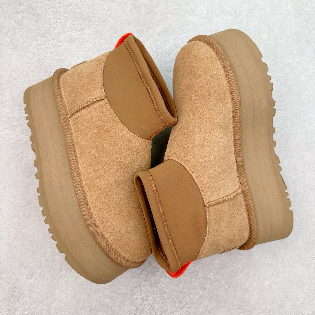 图片[3]-＃桑坡UGG盲盒福利 UGG 经典秋冬羊皮毛一体雪地靴 白菜价亏本清仓套现转新款 机不可失 好好把握 随机一双 只选尺码 商品款式均为上架顶级款式 保证稳赚不赔 无通货 无烂货 会有轻微瑕疵的情况 友情提醒 买到是亏还是赚 每个人定义不同福袋闷包理论上和赌博心理相同玩的就是惊喜 玩的就是心跳活动商品无严重质量问题不退换 桑坡大厂直供 隆丰A级澳洲进口羊皮毛一体 完全遵循ZP工艺流程 代工厂原厂版师 秉承无原鞋不开发选择 注重每一处细节 市面最正版型 TREADLITE\\\”轻翼\\\”科技外底 轻便/耐用/柔韧/桩型 翻毛皮鞋面 细腻亲肤再生聚酯纤维滚边 舒适易打理 保暖性佳 UGG plush™ 里衬和内底 茸软亲肤 舒适暖足 经典鞋型搭配轻盈厚底 稳稳拿捏秋冬出街时髦造型 Treadlite by UGG 轻翼大底 轻盈缓震 为双足减负 舒适轻便 助你轻松畅玩整天 尺码：35 36 37 38 39 40-选品中心