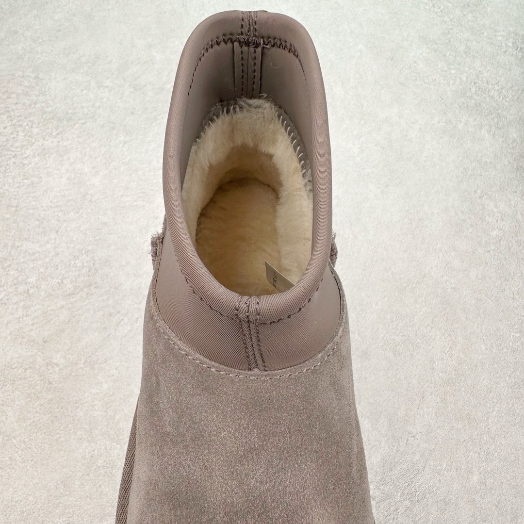 图片[5]-＃桑坡UGG盲盒福利 UGG 经典秋冬羊皮毛一体雪地靴 白菜价亏本清仓套现转新款 机不可失 好好把握 随机一双 只选尺码 商品款式均为上架顶级款式 保证稳赚不赔 无通货 无烂货 会有轻微瑕疵的情况 友情提醒 买到是亏还是赚 每个人定义不同福袋闷包理论上和赌博心理相同玩的就是惊喜 玩的就是心跳活动商品无严重质量问题不退换 桑坡大厂直供 隆丰A级澳洲进口羊皮毛一体 完全遵循ZP工艺流程 代工厂原厂版师 秉承无原鞋不开发选择 注重每一处细节 市面最正版型 TREADLITE\\\”轻翼\\\”科技外底 轻便/耐用/柔韧/桩型 翻毛皮鞋面 细腻亲肤再生聚酯纤维滚边 舒适易打理 保暖性佳 UGG plush™ 里衬和内底 茸软亲肤 舒适暖足 经典鞋型搭配轻盈厚底 稳稳拿捏秋冬出街时髦造型 Treadlite by UGG 轻翼大底 轻盈缓震 为双足减负 舒适轻便 助你轻松畅玩整天 尺码：35 36 37 38 39 40-选品中心