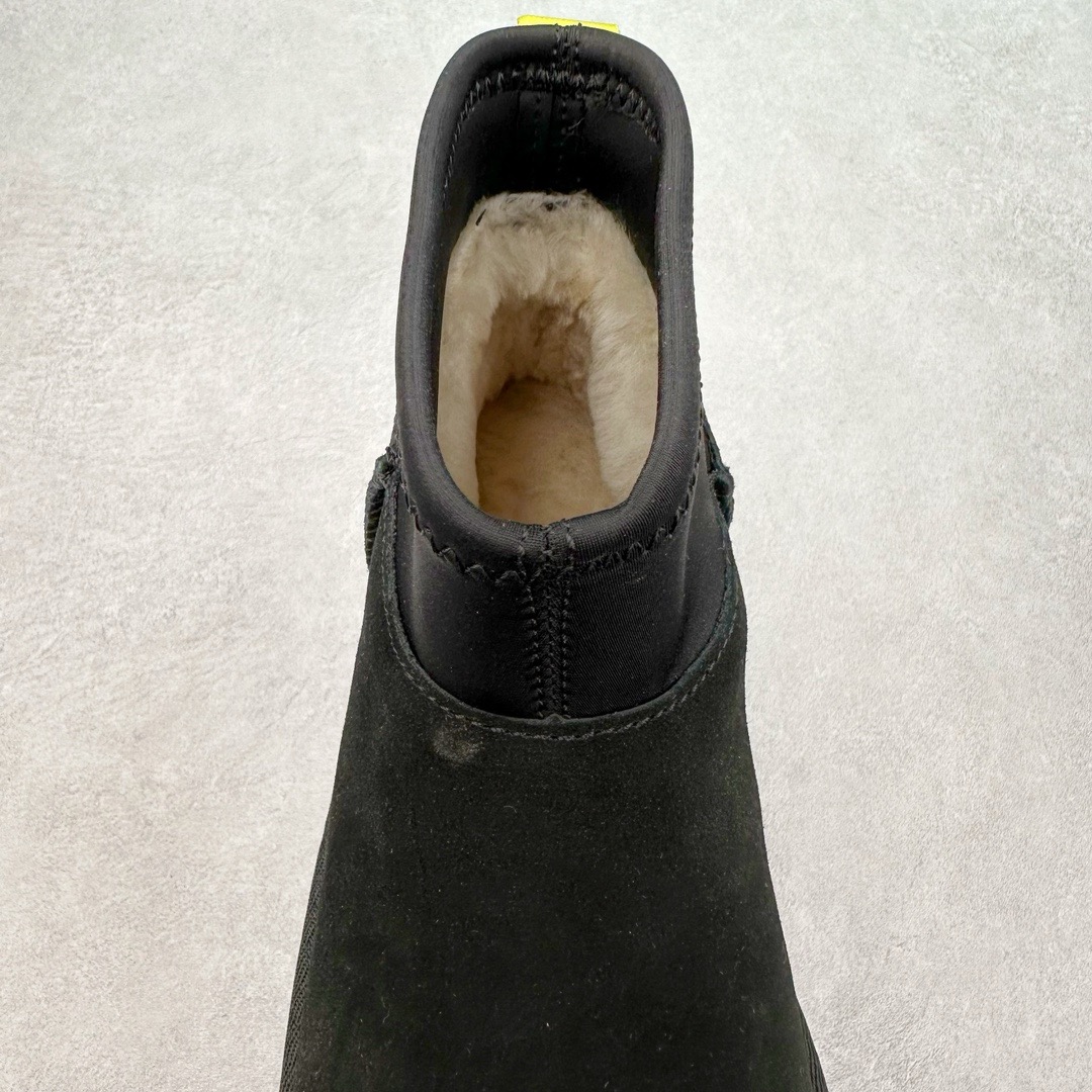 图片[5]-＃桑坡UGG盲盒福利 UGG 经典秋冬羊皮毛一体雪地靴 白菜价亏本清仓套现转新款 机不可失 好好把握 随机一双 只选尺码 商品款式均为上架顶级款式 保证稳赚不赔 无通货 无烂货 会有轻微瑕疵的情况 友情提醒 买到是亏还是赚 每个人定义不同福袋闷包理论上和赌博心理相同玩的就是惊喜 玩的就是心跳活动商品无严重质量问题不退换 桑坡大厂直供 隆丰A级澳洲进口羊皮毛一体 完全遵循ZP工艺流程 代工厂原厂版师 秉承无原鞋不开发选择 注重每一处细节 市面最正版型 TREADLITE\\\”轻翼\\\”科技外底 轻便/耐用/柔韧/桩型 翻毛皮鞋面 细腻亲肤再生聚酯纤维滚边 舒适易打理 保暖性佳 UGG plush™ 里衬和内底 茸软亲肤 舒适暖足 经典鞋型搭配轻盈厚底 稳稳拿捏秋冬出街时髦造型 Treadlite by UGG 轻翼大底 轻盈缓震 为双足减负 舒适轻便 助你轻松畅玩整天 尺码：35 36 37 38 39 40-选品中心