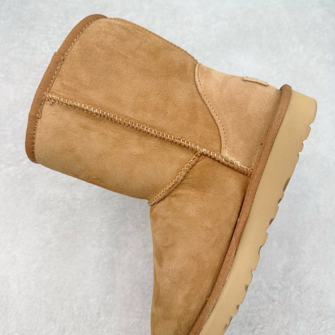 图片[7]-＃桑坡UGG盲盒福利 UGG 经典秋冬羊皮毛一体雪地靴 白菜价亏本清仓套现转新款 机不可失 好好把握 随机一双 只选尺码 商品款式均为上架顶级款式 保证稳赚不赔 无通货 无烂货 会有轻微瑕疵的情况 友情提醒 买到是亏还是赚 每个人定义不同福袋闷包理论上和赌博心理相同玩的就是惊喜 玩的就是心跳活动商品无严重质量问题不退换 桑坡大厂直供 隆丰A级澳洲进口羊皮毛一体 完全遵循ZP工艺流程 代工厂原厂版师 秉承无原鞋不开发选择 注重每一处细节 市面最正版型 TREADLITE\\\”轻翼\\\”科技外底 轻便/耐用/柔韧/桩型 翻毛皮鞋面 细腻亲肤再生聚酯纤维滚边 舒适易打理 保暖性佳 UGG plush™ 里衬和内底 茸软亲肤 舒适暖足 经典鞋型搭配轻盈厚底 稳稳拿捏秋冬出街时髦造型 Treadlite by UGG 轻翼大底 轻盈缓震 为双足减负 舒适轻便 助你轻松畅玩整天 尺码：35 36 37 38 39 40-选品中心