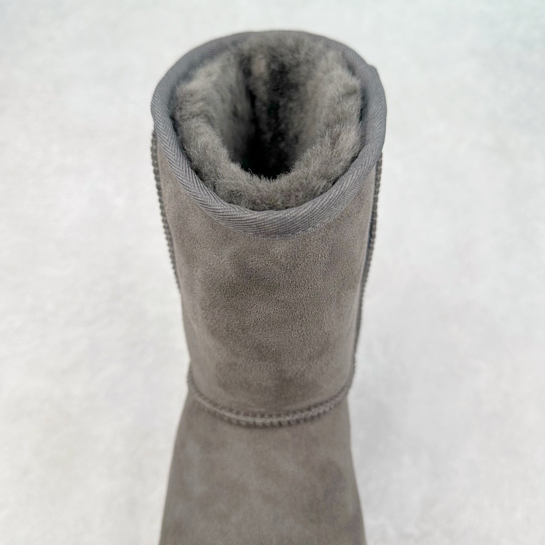 图片[5]-＃桑坡UGG盲盒福利 UGG 经典秋冬羊皮毛一体雪地靴 白菜价亏本清仓套现转新款 机不可失 好好把握 随机一双 只选尺码 商品款式均为上架顶级款式 保证稳赚不赔 无通货 无烂货 会有轻微瑕疵的情况 友情提醒 买到是亏还是赚 每个人定义不同福袋闷包理论上和赌博心理相同玩的就是惊喜 玩的就是心跳活动商品无严重质量问题不退换 桑坡大厂直供 隆丰A级澳洲进口羊皮毛一体 完全遵循ZP工艺流程 代工厂原厂版师 秉承无原鞋不开发选择 注重每一处细节 市面最正版型 TREADLITE\\\”轻翼\\\”科技外底 轻便/耐用/柔韧/桩型 翻毛皮鞋面 细腻亲肤再生聚酯纤维滚边 舒适易打理 保暖性佳 UGG plush™ 里衬和内底 茸软亲肤 舒适暖足 经典鞋型搭配轻盈厚底 稳稳拿捏秋冬出街时髦造型 Treadlite by UGG 轻翼大底 轻盈缓震 为双足减负 舒适轻便 助你轻松畅玩整天 尺码：35 36 37 38 39 40-选品中心