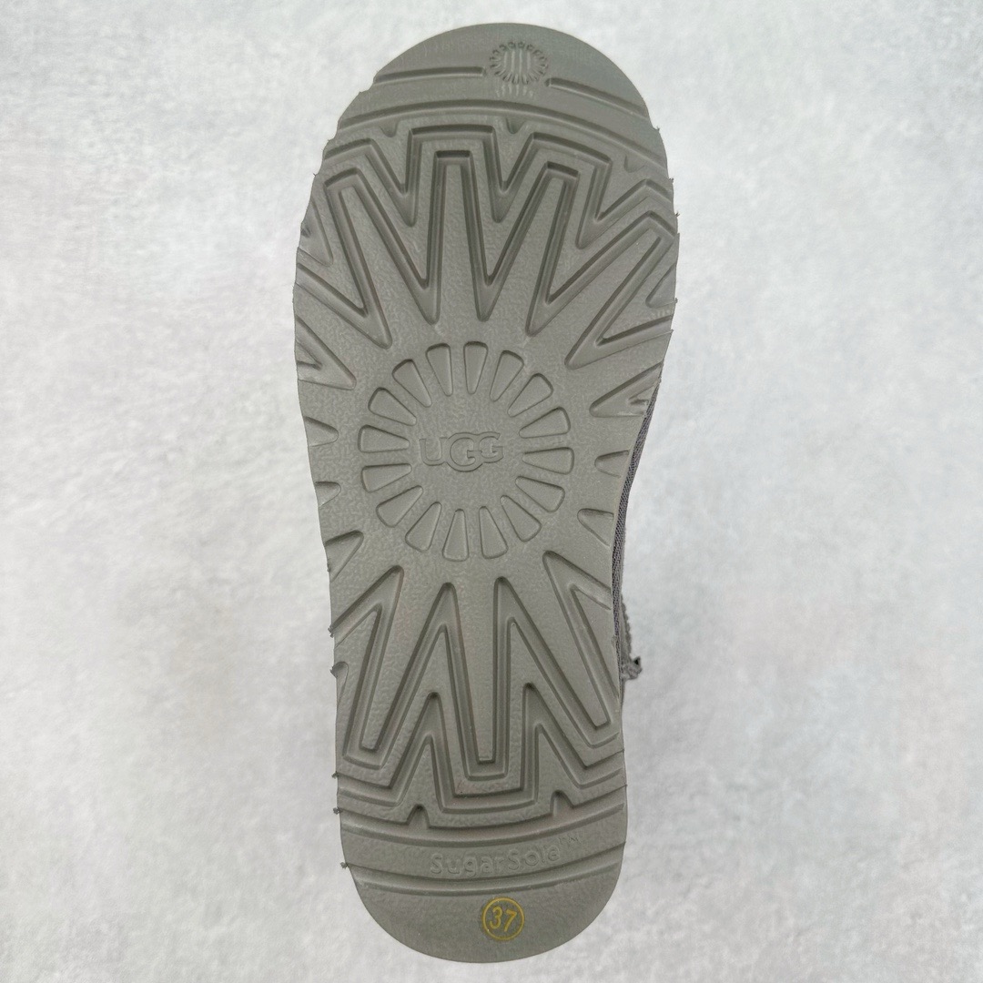 图片[9]-＃桑坡UGG盲盒福利 UGG 经典秋冬羊皮毛一体雪地靴 白菜价亏本清仓套现转新款 机不可失 好好把握 随机一双 只选尺码 商品款式均为上架顶级款式 保证稳赚不赔 无通货 无烂货 会有轻微瑕疵的情况 友情提醒 买到是亏还是赚 每个人定义不同福袋闷包理论上和赌博心理相同玩的就是惊喜 玩的就是心跳活动商品无严重质量问题不退换 桑坡大厂直供 隆丰A级澳洲进口羊皮毛一体 完全遵循ZP工艺流程 代工厂原厂版师 秉承无原鞋不开发选择 注重每一处细节 市面最正版型 TREADLITE\\\”轻翼\\\”科技外底 轻便/耐用/柔韧/桩型 翻毛皮鞋面 细腻亲肤再生聚酯纤维滚边 舒适易打理 保暖性佳 UGG plush™ 里衬和内底 茸软亲肤 舒适暖足 经典鞋型搭配轻盈厚底 稳稳拿捏秋冬出街时髦造型 Treadlite by UGG 轻翼大底 轻盈缓震 为双足减负 舒适轻便 助你轻松畅玩整天 尺码：35 36 37 38 39 40-选品中心