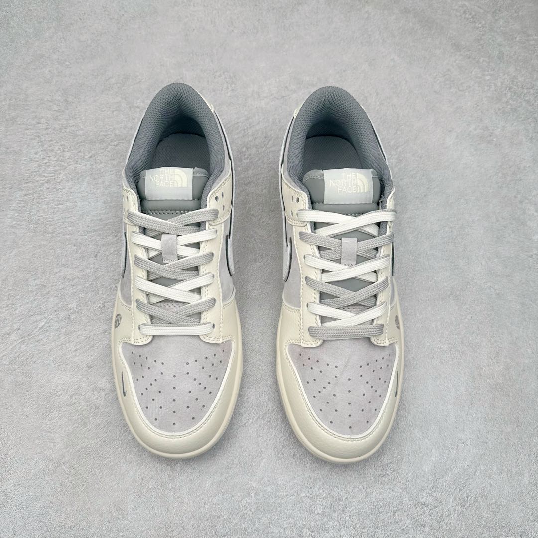 图片[2]-NK Dunk Low 定制配色 DM6868-007 大厂出品 极力推荐 原装头层材料 独家版型蒸餾加工帶來的是更好的视觉和脚感体验大厂纯原品质出货 清洁度 电绣工艺 皮料切割干净无任何毛边 细节完美 尺码：36 36.5 37.5 38 38.5 39 40 40.5 41 42 42.5 43 44 44.5 45-选品中心