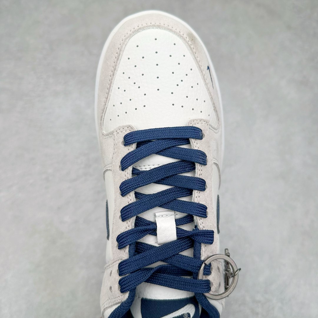 图片[4]-NK Dunk Low 定制配色 KK1888-003 大厂出品 极力推荐 原装头层材料 独家版型蒸餾加工帶來的是更好的视觉和脚感体验大厂纯原品质出货 清洁度 电绣工艺 皮料切割干净无任何毛边 细节完美 尺码：36 36.5 37.5 38 38.5 39 40 40.5 41 42 42.5 43 44 44.5 45-选品中心