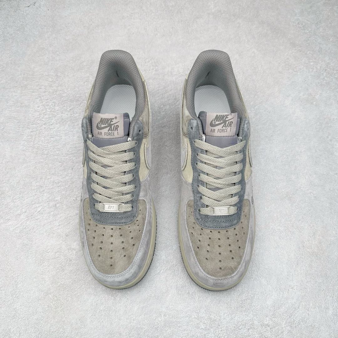 图片[2]-NK Air Force 1´07 Low 空军一号低帮百搭休闲运动板鞋 YD2425-606 柔软、弹性十足的缓震性能和出色的中底设计 横跨复古与现代的外型结合 造就出风靡全球 三十多年的Force 1 直到今天还深受青睐 尺码：36 36.5 37.5 38 38.5 39 40 40.5 41 42 42.5 43 44 44.5 45-选品中心