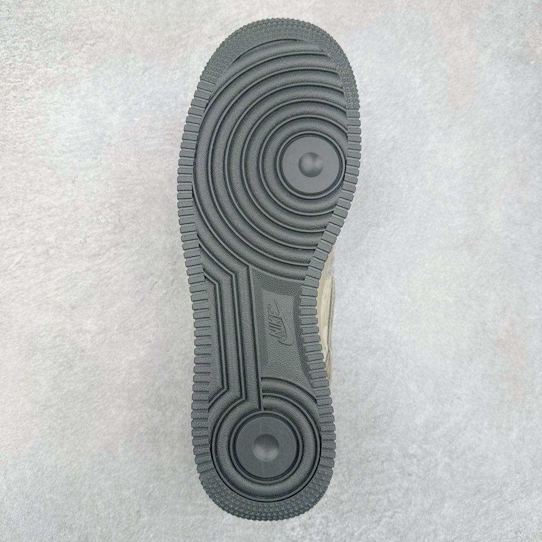 图片[9]-NK Air Force 1´07 Low 空军一号低帮百搭休闲运动板鞋 YD2425-606 柔软、弹性十足的缓震性能和出色的中底设计 横跨复古与现代的外型结合 造就出风靡全球 三十多年的Force 1 直到今天还深受青睐 尺码：36 36.5 37.5 38 38.5 39 40 40.5 41 42 42.5 43 44 44.5 45-选品中心