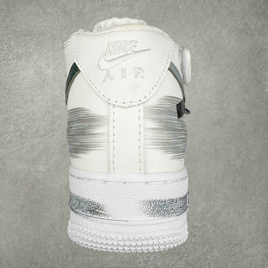 图片[8]-NK Air Force 1 Mid 空军一号中帮高帮百搭休闲运动板鞋 ZH0316-053 柔软、弹性十足的缓震性能和出色的中底设计 横跨复古与现代的外型结合 造就出风靡全球三十多年的Force 1 尺码：36 36.5 37.5 38 38.5 39 40 40.5 41 42 42.5 43 44 44.5 45-选品中心