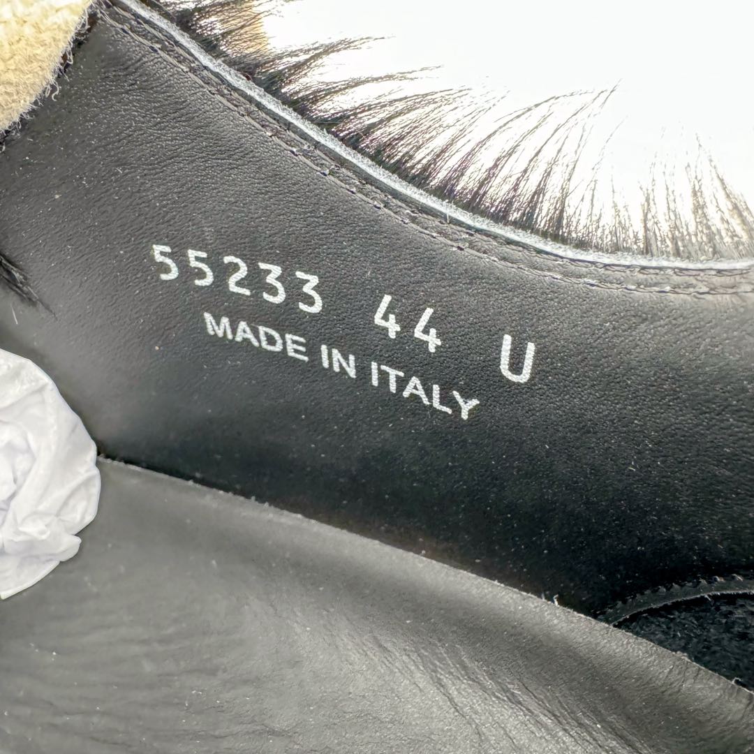 图片[11]-＃DG纯原 Rick Owens Drkshdw 瑞克·欧文斯低帮时尚运动板鞋 马毛黑白 二级市场已经7K以上 平台客户随意卖四位数 RO广东原厂出品 纯原天花板 原版一比一复刻 冲正绝不翻车 还原度达到百分之98以上 原楦开发纸版版型 ZP拆解原版1：1复模裁片纸版 力求做到0错位 这样才能达到和zp一致的鞋型味道 采用进口cnc数控机床开发对版独家tpu奶香大底 区别于市场所有版本 zp同源全头层粒面小牛皮 达到和zp一致手感 原厂进口细纹布 万邦订购原厂高弹粉红色海绵 内里搭配软质细腻羊皮 TPU高密度大底 软硬度透光度高已经测试和原版一致 尺码：36 37 38 39 40 41 42 43 44 45 46-选品中心