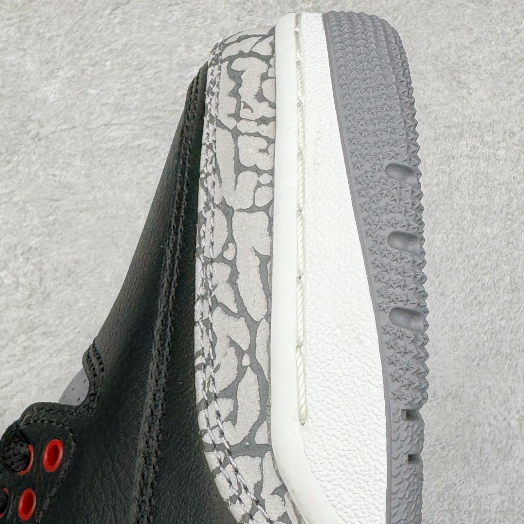 图片[14]-＃Lw纯原 Air Jordan AJ3 Retro 复刻黑水泥 DN3707-010 圈内最强三代系列 匠心打造 开发时长超过半年 目前可过各类鉴定或无法鉴定 裸鞋随便操作 全套原纸板楦头开发 原厂大底磨具加持立体防滑纹理 原装可视Air Sole气垫 原汁原味最完美的三代版型 唯一正确鞋头趴度弧度高度鞋身腰线 原厂TPU彩虹扎染后跟饰片 正确内里反口里网布 皮料菱角分明不变形无多余毛边 广东原厂zp同批次手工大底描漆拉丝 市场唯一原厂鞋扣模具 原厂织唛标 原厂飞人电绣工艺 尾指中部跳三针 独家绑鞋带手法 印刷中底布 四线拉帮 米色美纹纸贴合固定 进口港宝加持 后跟自然饱满 全鞋荧光划线卡点 追求极致完美 每一双都是工艺品 多重QC质检 超越公司货的品控标准 实实在在的免检产品 尺码：36 36.5 37.5 38 38.5 39 40 40.5 41 42 42.5 43 44 44.5 45 45.5 46 47.5 48.5-选品中心