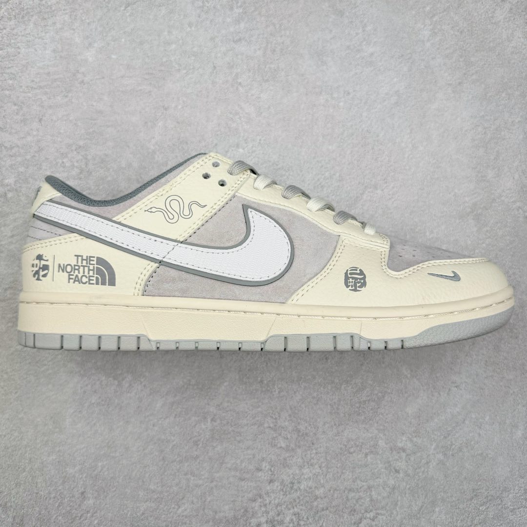 NK Dunk Low 定制配色 DM6868-007 大厂出品 极力推荐 原装头层材料 独家版型蒸餾加工帶來的是更好的视觉和脚感体验大厂纯原品质出货 清洁度 电绣工艺 皮料切割干净无任何毛边 细节完美 尺码：36 36.5 37.5 38 38.5 39 40 40.5 41 42 42.5 43 44 44.5 45-选品中心