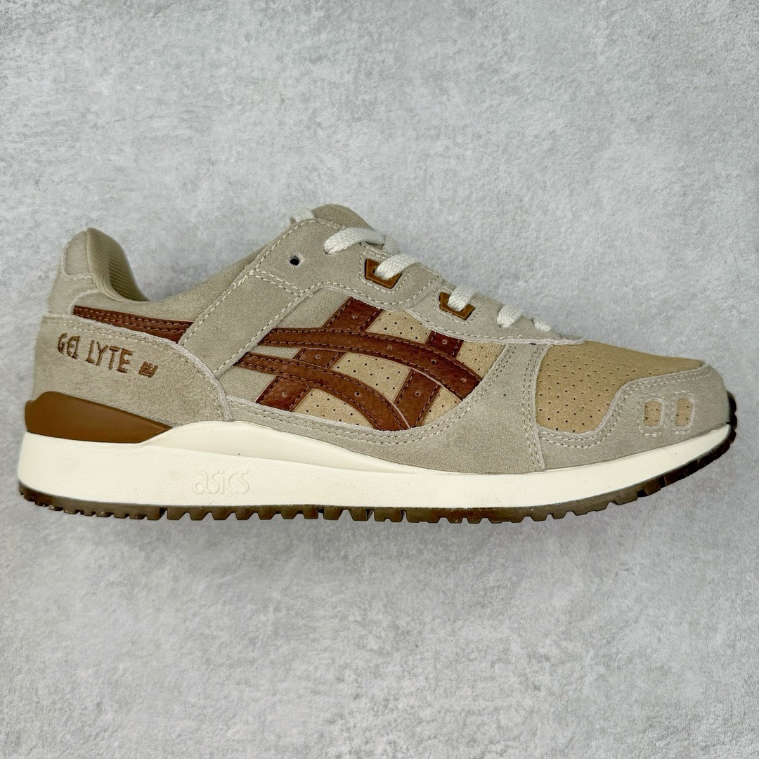 图片[8]-＃纯原福利 Asics Gel-Lyte III 亚瑟士3代系列低帮经典复古休闲运动跑步鞋 伴随着复古跑鞋的再度盛行，让不少运动品牌都将自家经典鞋款重新带回，ASICS 亚瑟士这两年受到众多球鞋爱好者追捧。近期，ASICS 亚瑟士以自己经典的 GEL-LYTE III OG 为蓝本推出了两双全新配色。第一双选择了灰色、藏蓝色和蒂芙尼蓝色拼接呈现，随之妆点一抹粉色，使整双鞋低调又不失细节。材质选择了大面积麂皮与网眼面料打造，保证了质感与透气性兼备。最后以略微泛黄的中底收尾，完善整体设计。另一双以深浅不同的卡其色打造鞋身，缀以淡紫色丰富鞋身细节，想必第一双会更加适合女生上脚。用料与上一双完全相同，提供了优秀的质感。尺码：36 37 37.5 38 39 39.5 40 40.5 41.5 42 42.5 43.5 44 45-选品中心