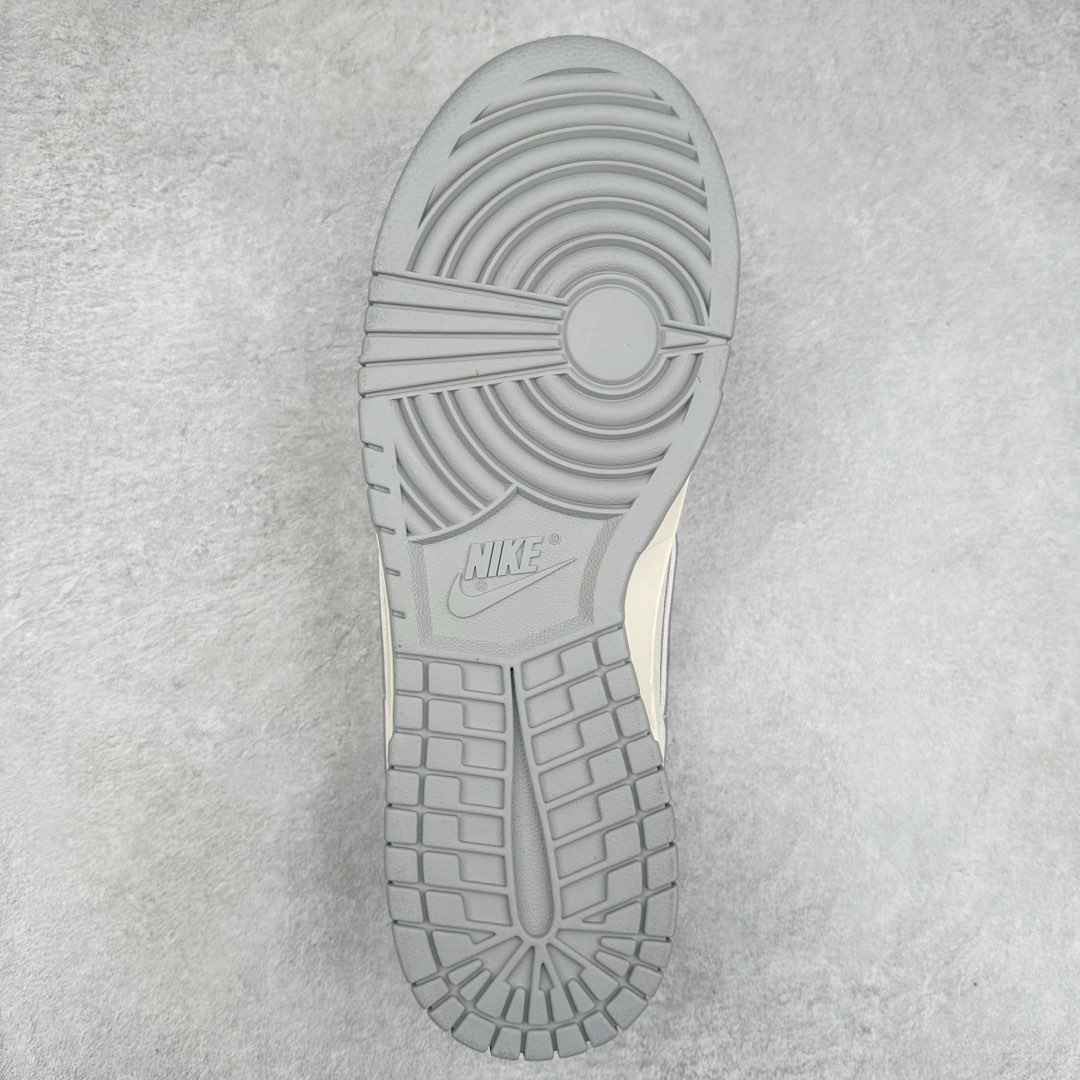 图片[9]-NK Dunk Low 定制配色 BB7518-015 大厂出品 极力推荐 原装头层材料 独家版型蒸餾加工帶來的是更好的视觉和脚感体验大厂纯原品质出货 清洁度 电绣工艺 皮料切割干净无任何毛边 细节完美 尺码：36 36.5 37.5 38 38.5 39 40 40.5 41 42 42.5 43 44 44.5 45-选品中心