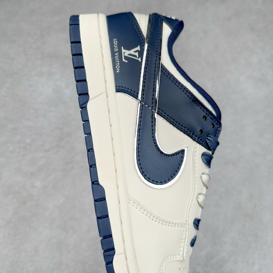 图片[6]-NK Dunk Low 定制配色 FC2025-301 大厂出品 极力推荐 原装头层材料 独家版型蒸餾加工帶來的是更好的视觉和脚感体验大厂纯原品质出货 清洁度 电绣工艺 皮料切割干净无任何毛边 细节完美 尺码：36 36.5 37.5 38 38.5 39 40 40.5 41 42 42.5 43 44 44.5 45-选品中心